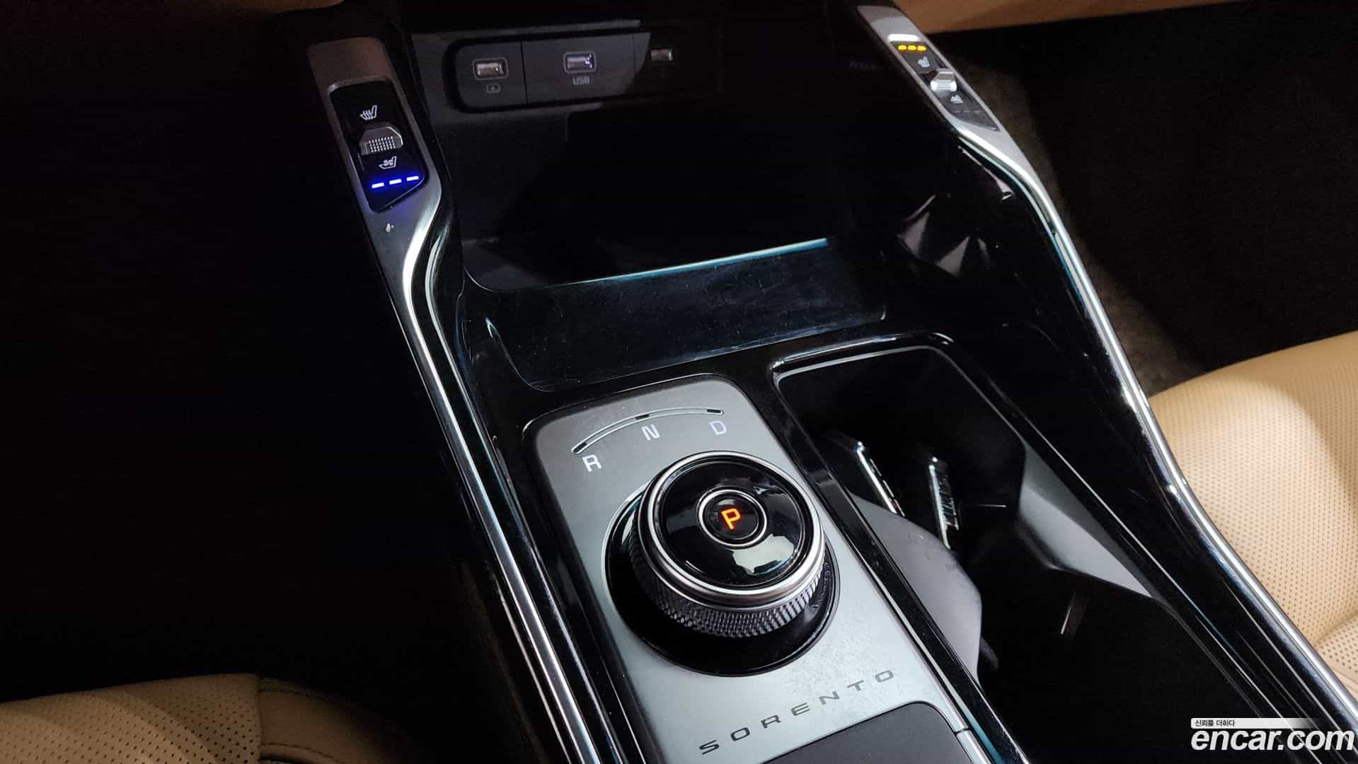 Sorento Kia 2022.1-INNER-009