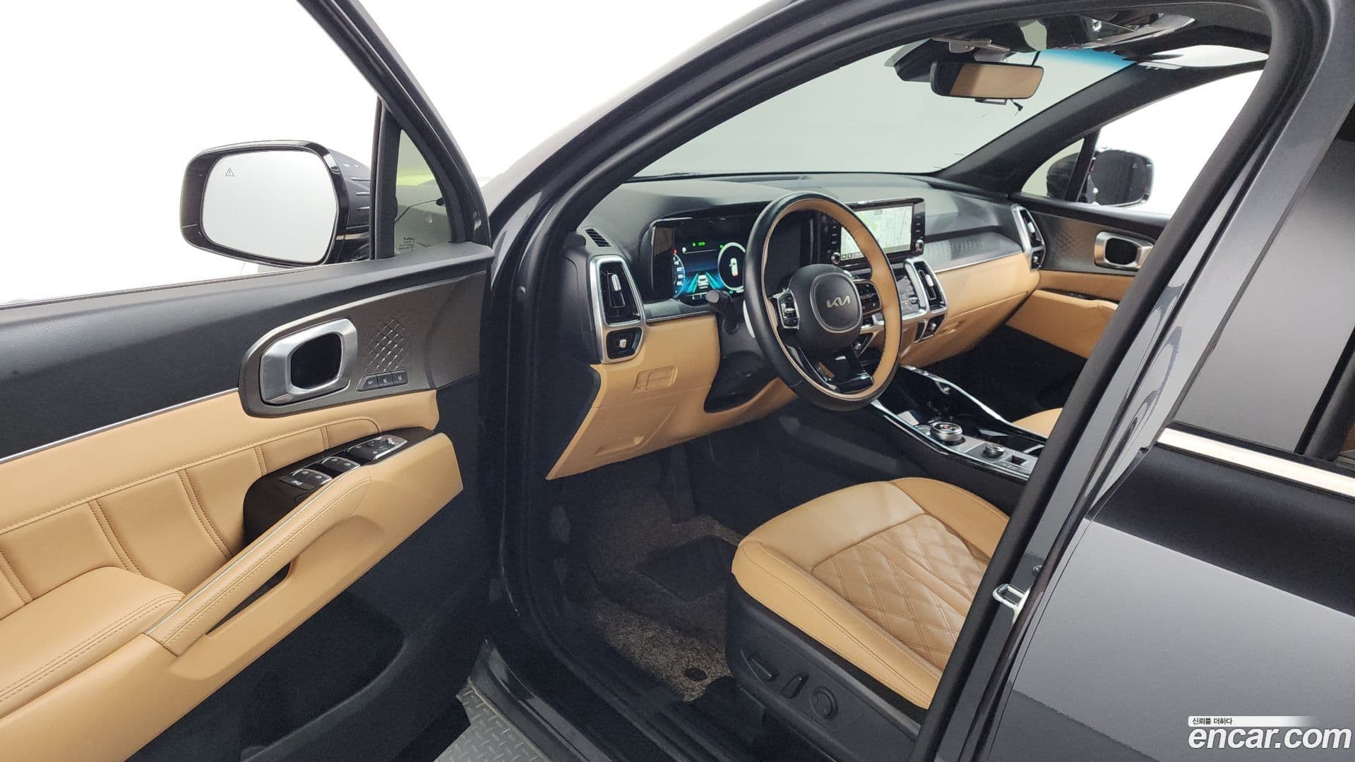 Main__Slider__Photo:Sorento Kia 2022.1-9