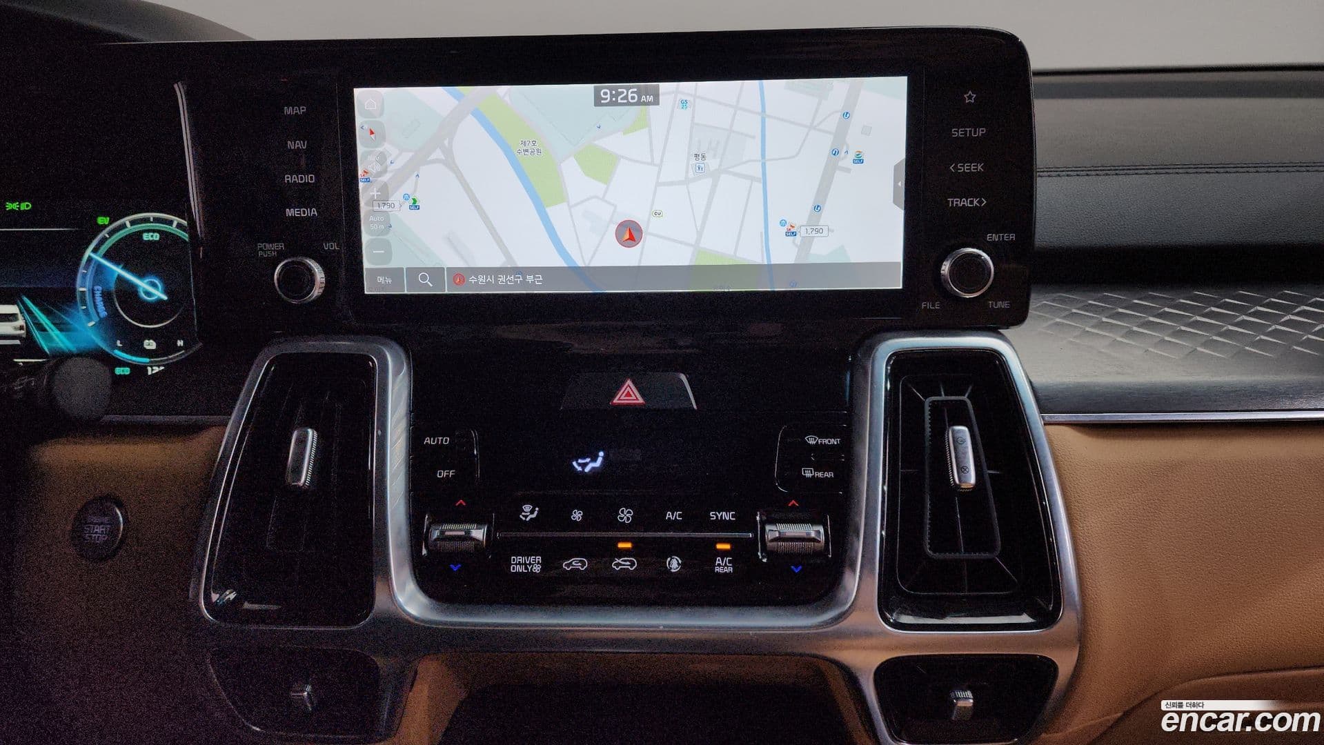 Main__Slider__Photo:Sorento Kia 2022.1-13