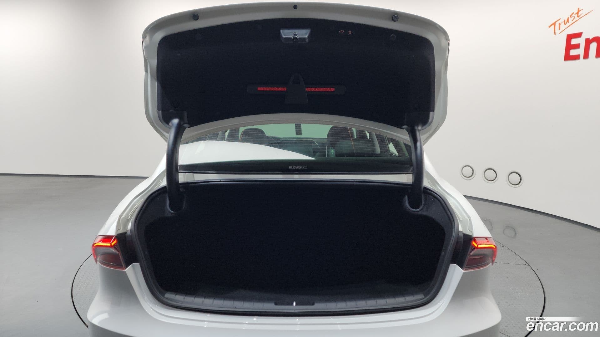 Main__Slider__Photo:Grandeur Hyundai 2020.7-19