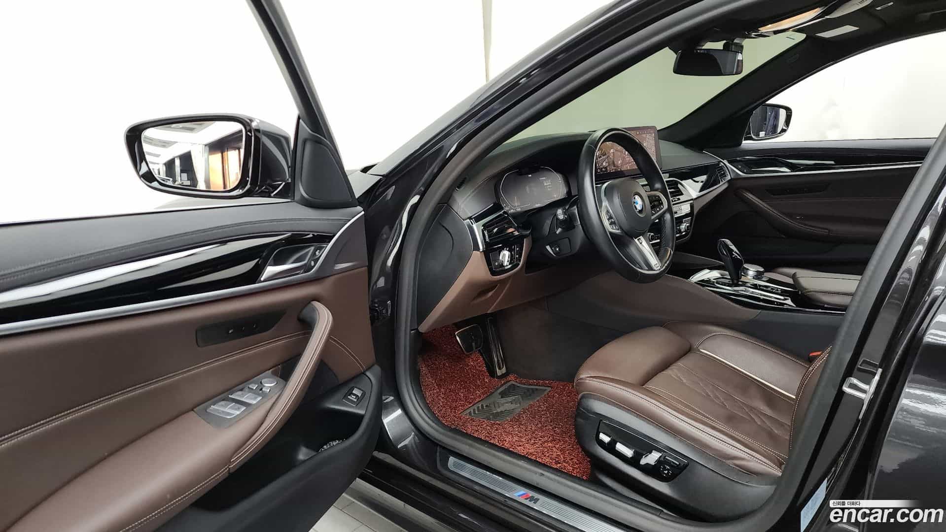 5-Series BMW 2021.4-INNER-010