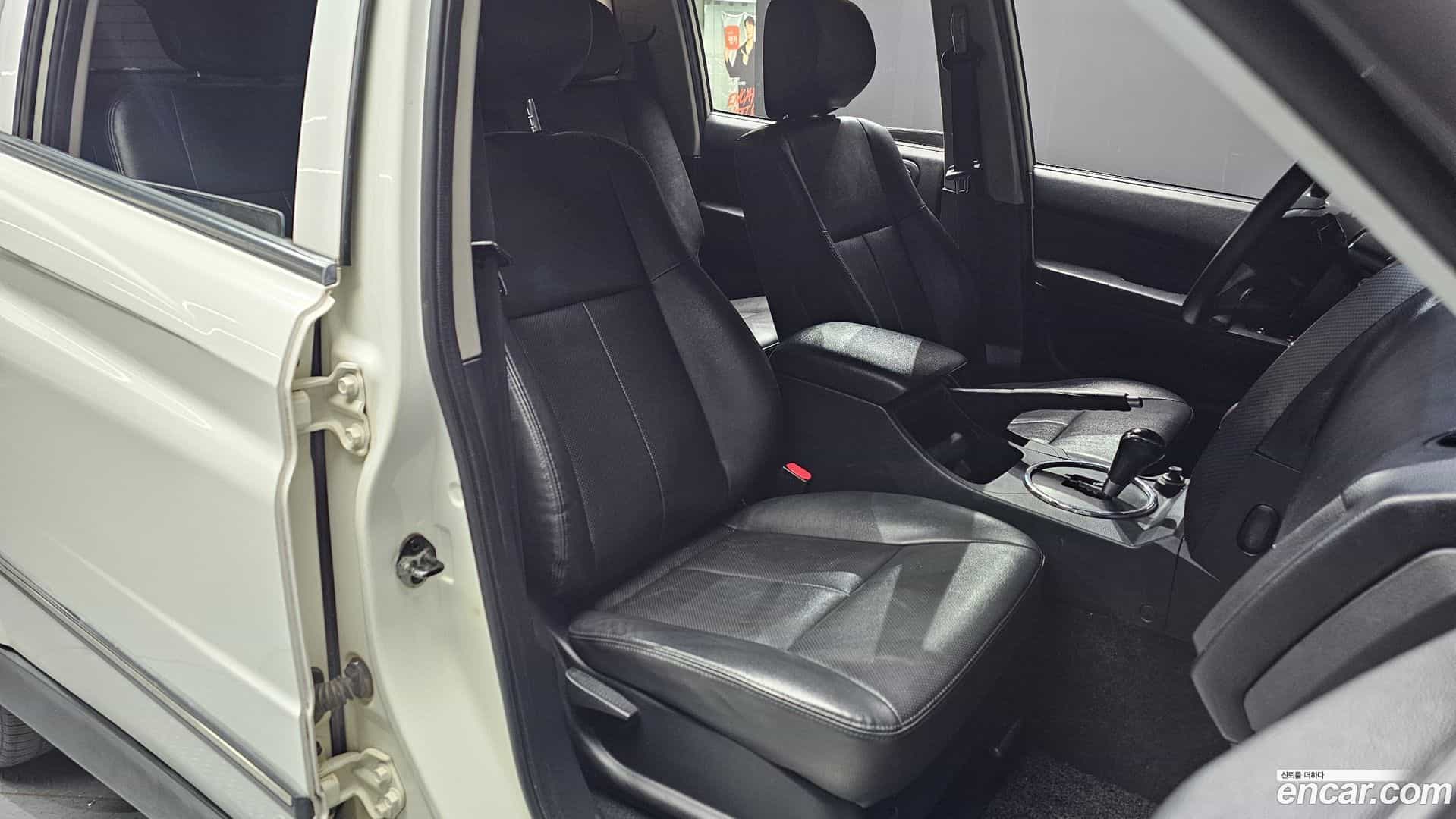 KORANDO KG_Mobility_Ssangyong 2015.8-OPTION-015