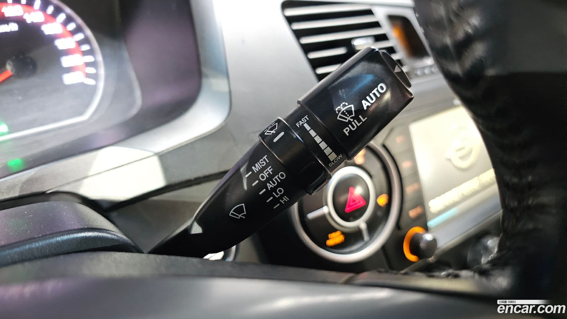 Main__Slider__Photo:KORANDO KG_Mobility_Ssangyong 2015.8-16