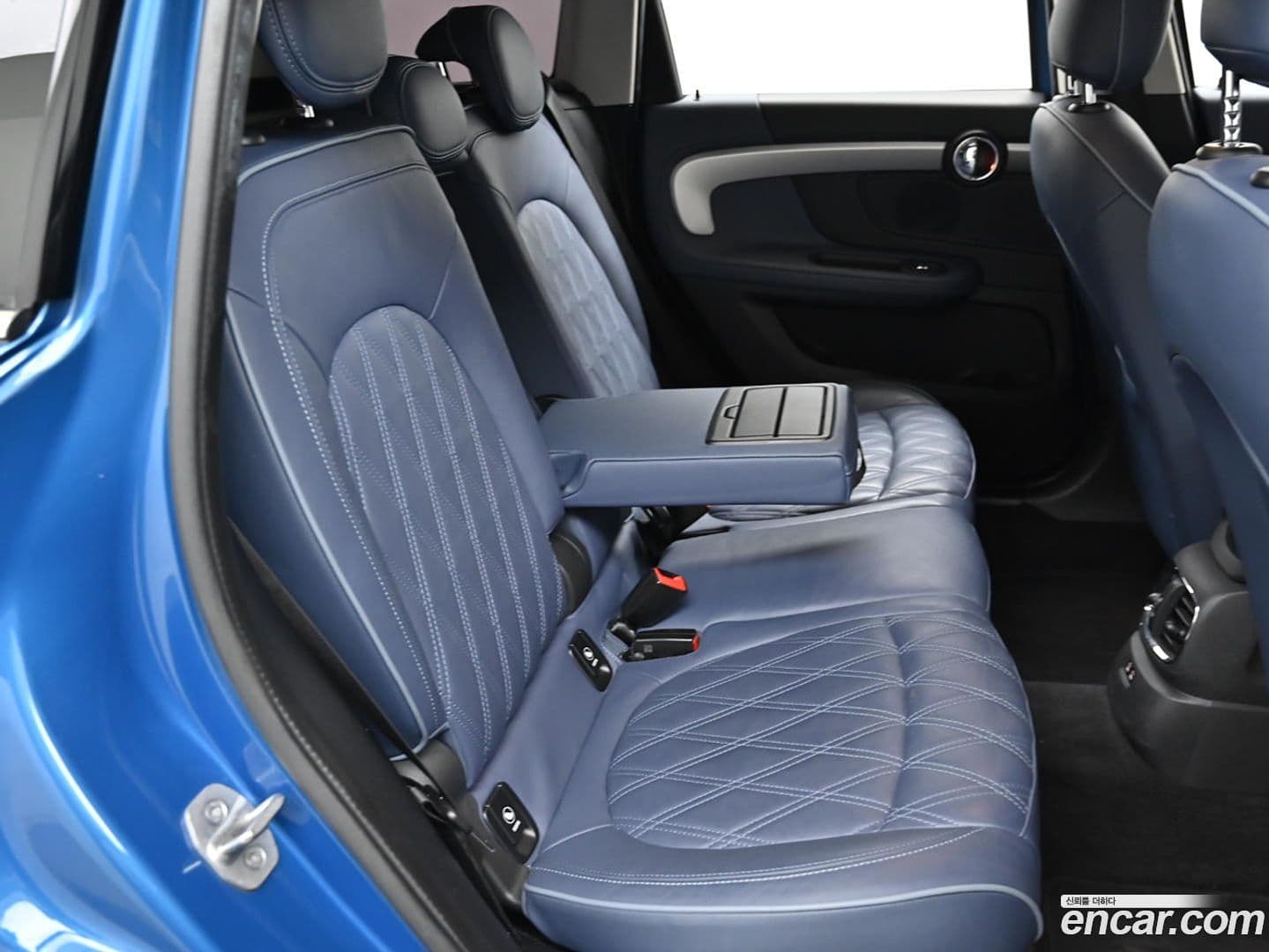 Main__Slider__Photo:Countryman Mini 2022.10-11