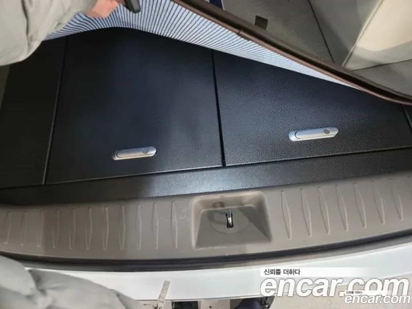 Canival Kia 2023.4-OPTION-022