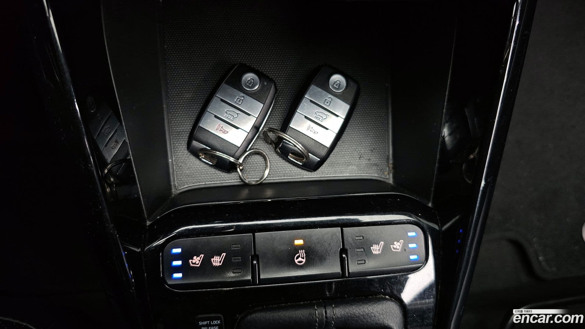 Main__Slider__Photo:Stonic Kia 2020.3-15