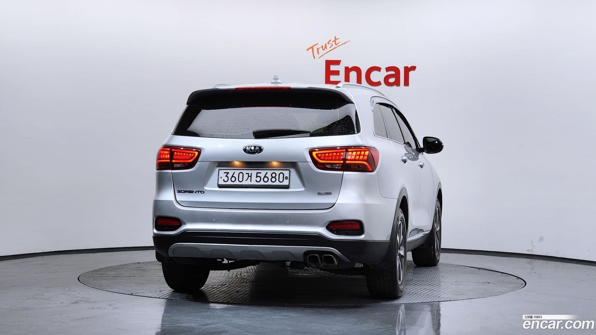 Main__Slider__Photo:Sorento Kia 2019.11-3