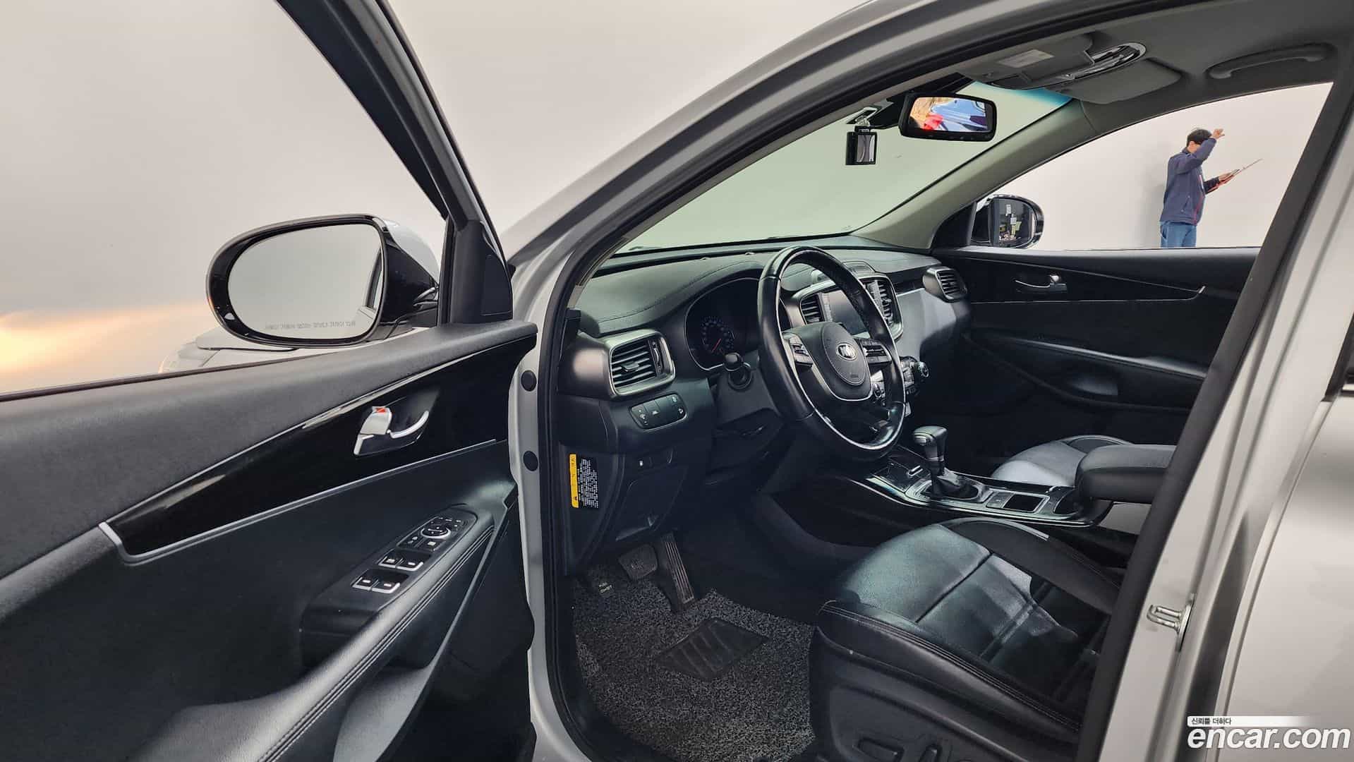 Sorento Kia 2019.11-INNER-010