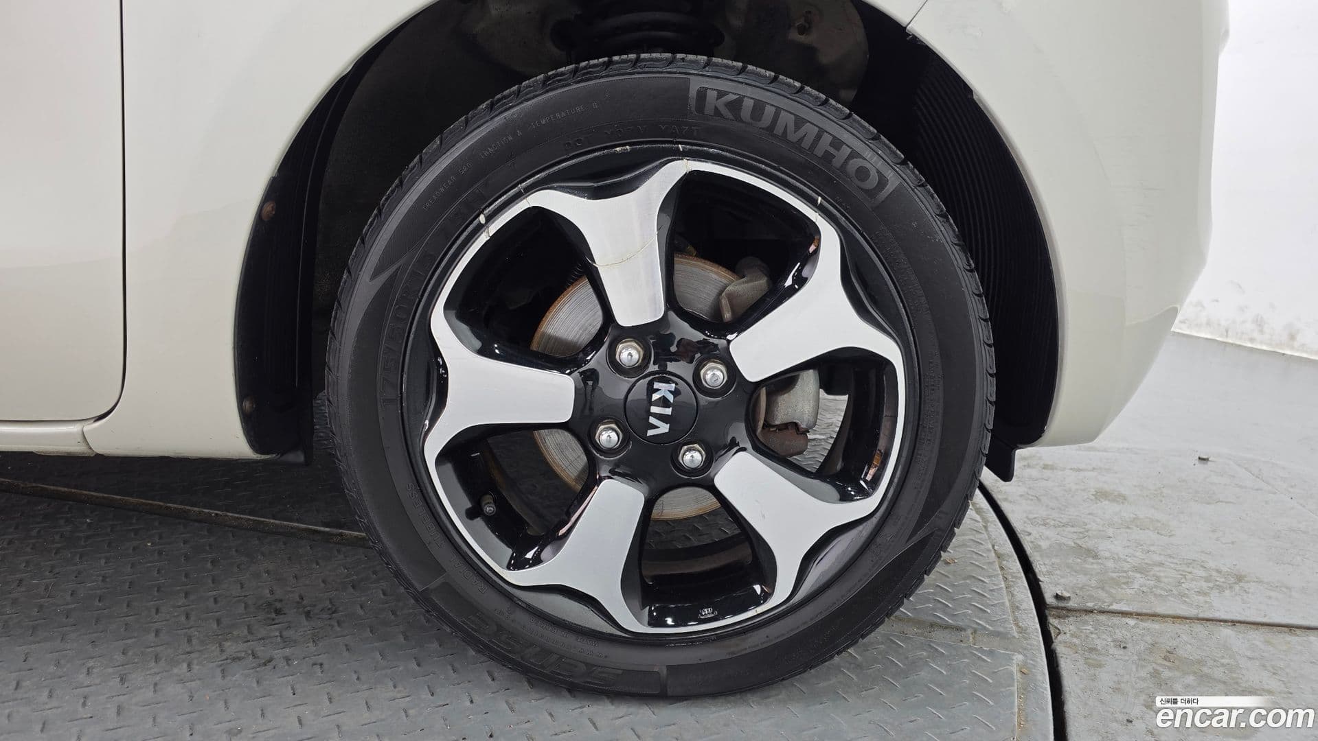 Main__Slider__Photo:RAY Kia 2013.10-4