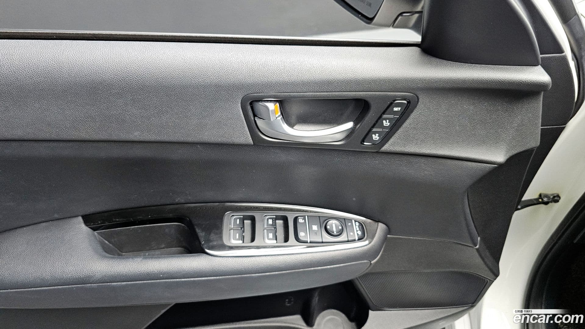 Main__Slider__Photo:K5 Kia 2017.0-15