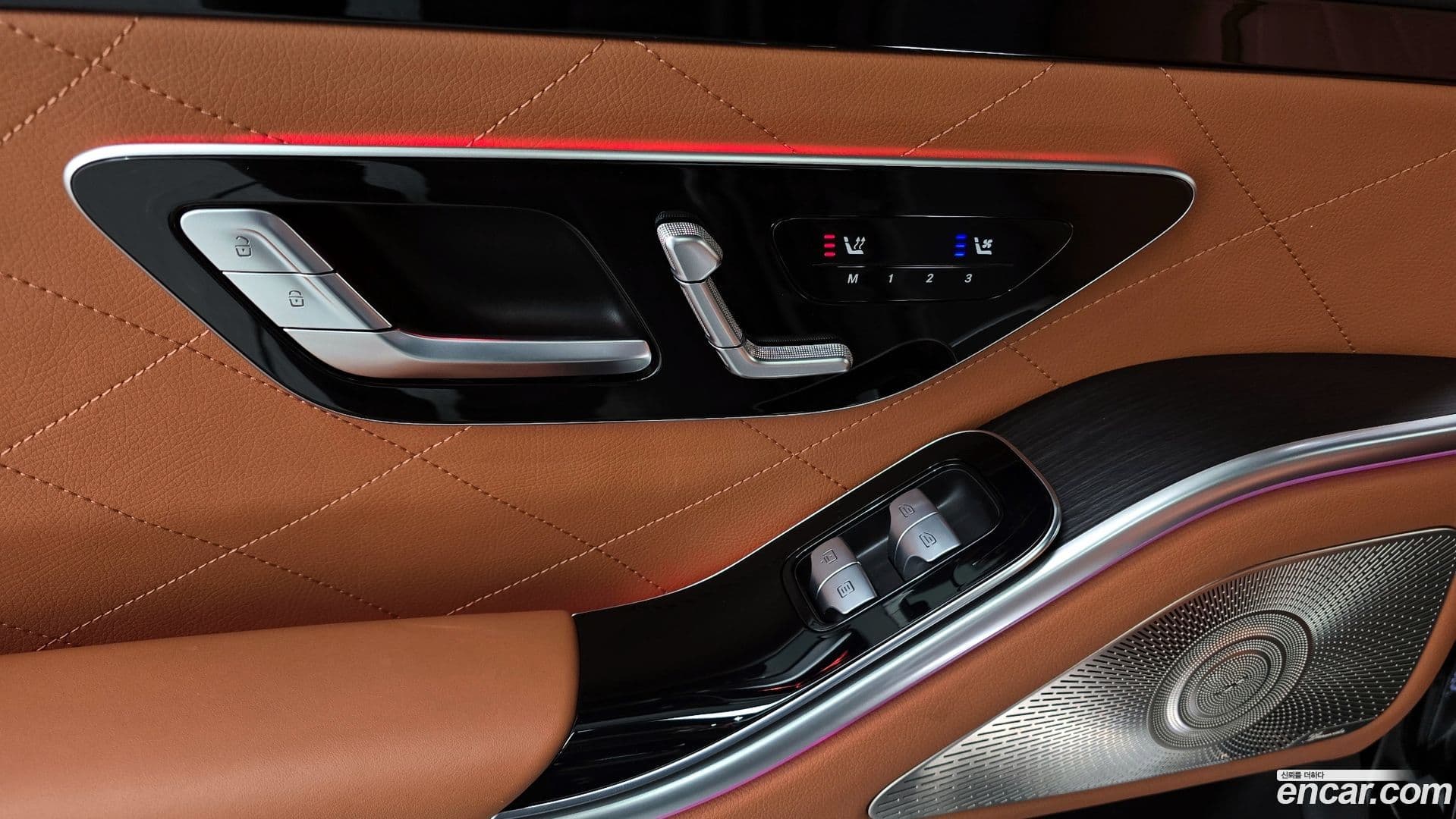 Main__Slider__Photo:S-Class Mercedes-Benz 2023.1-15