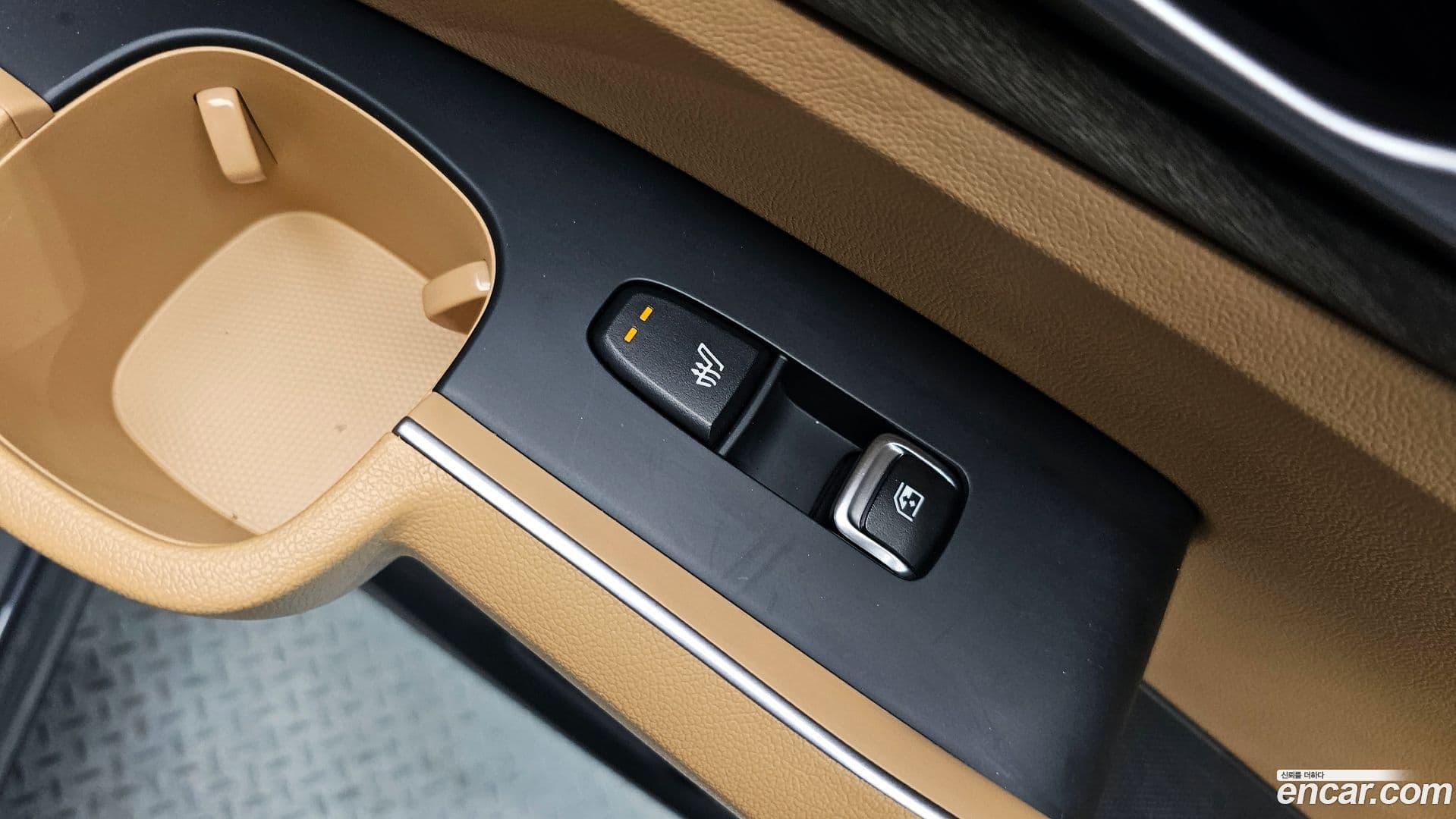 Main__Slider__Photo:Sorento Kia 2023.6-17