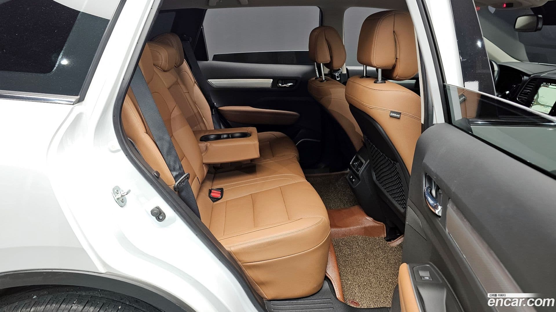 Main__Slider__Photo:QM6 Renault-KoreaSamsung 2021.4-11