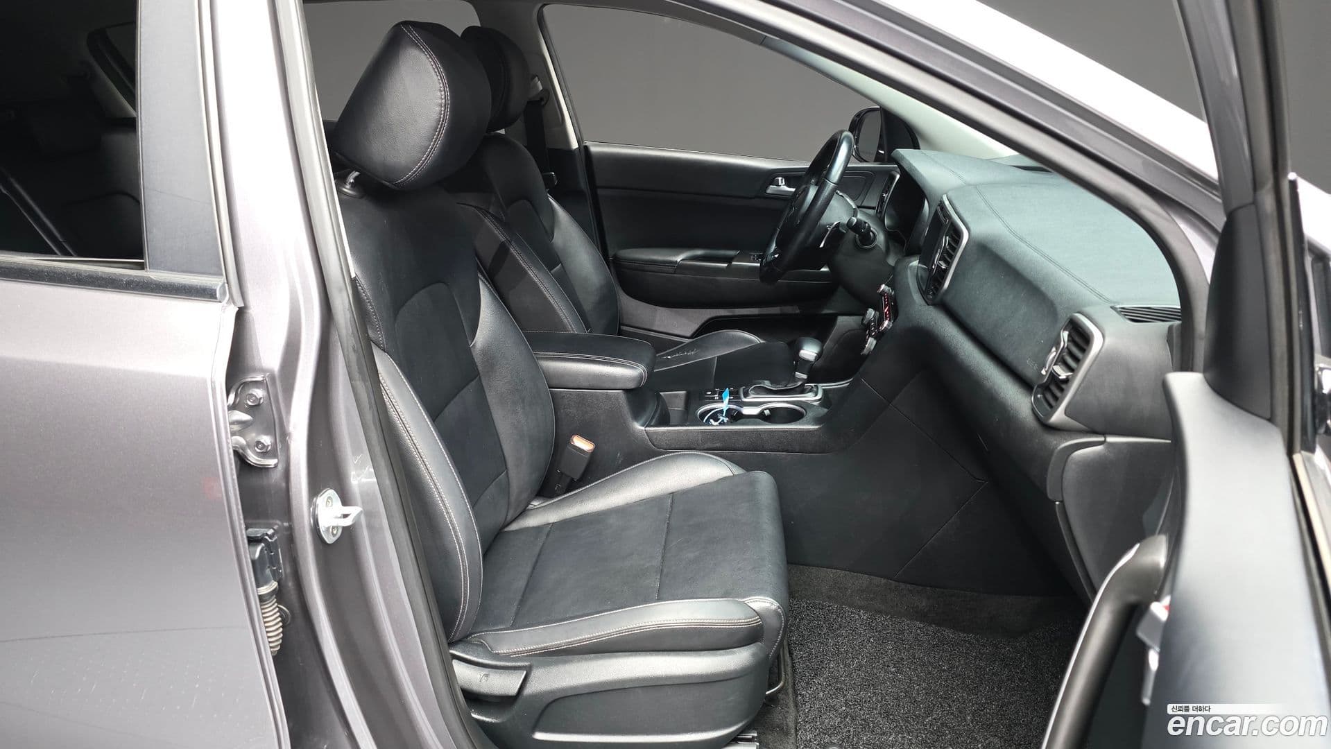 Main__Slider__Photo:Sportage Kia 2015.11-10