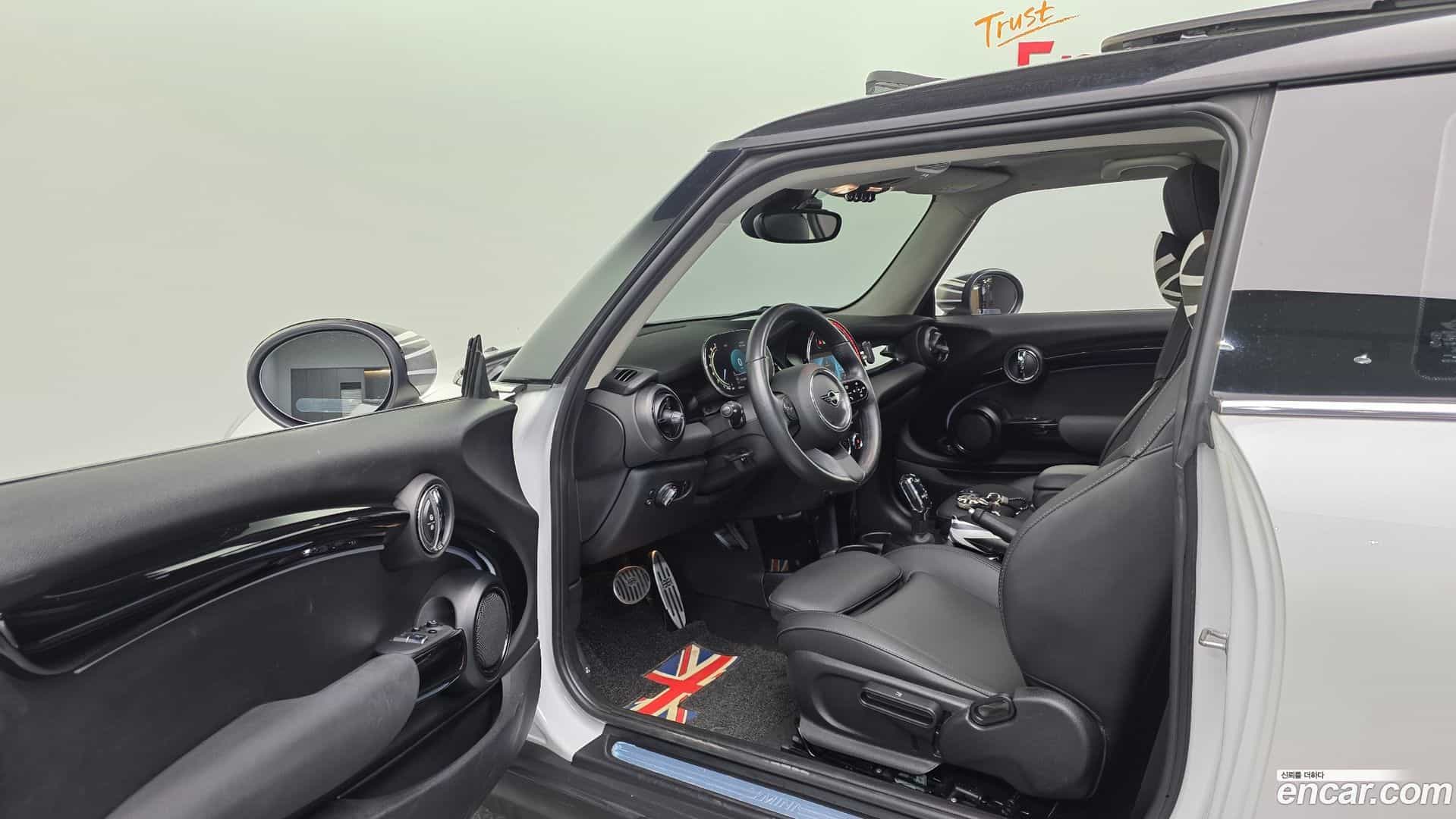 Cooper Mini 2023.6-OPTION-016