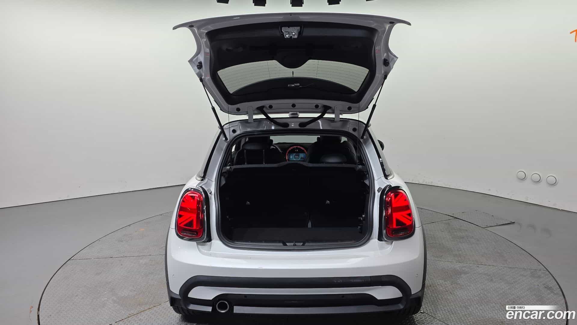 Cooper Mini 2023.6-OPTION-024