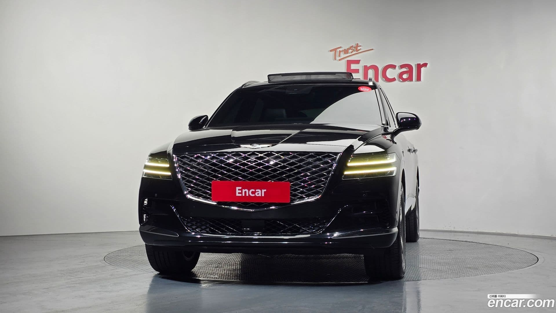 Main__Slider__Photo:GV80 Genesis 2022.3-2