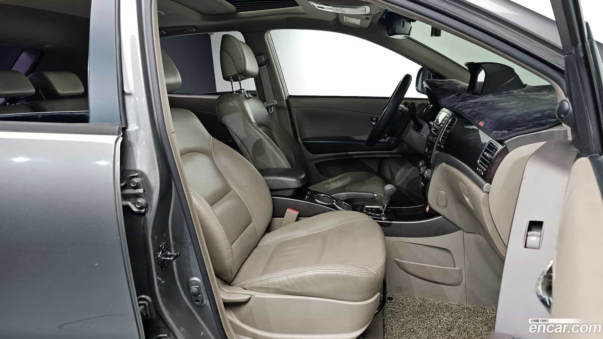 KORANDO KG_Mobility_Ssangyong 2011.2-INNER-010