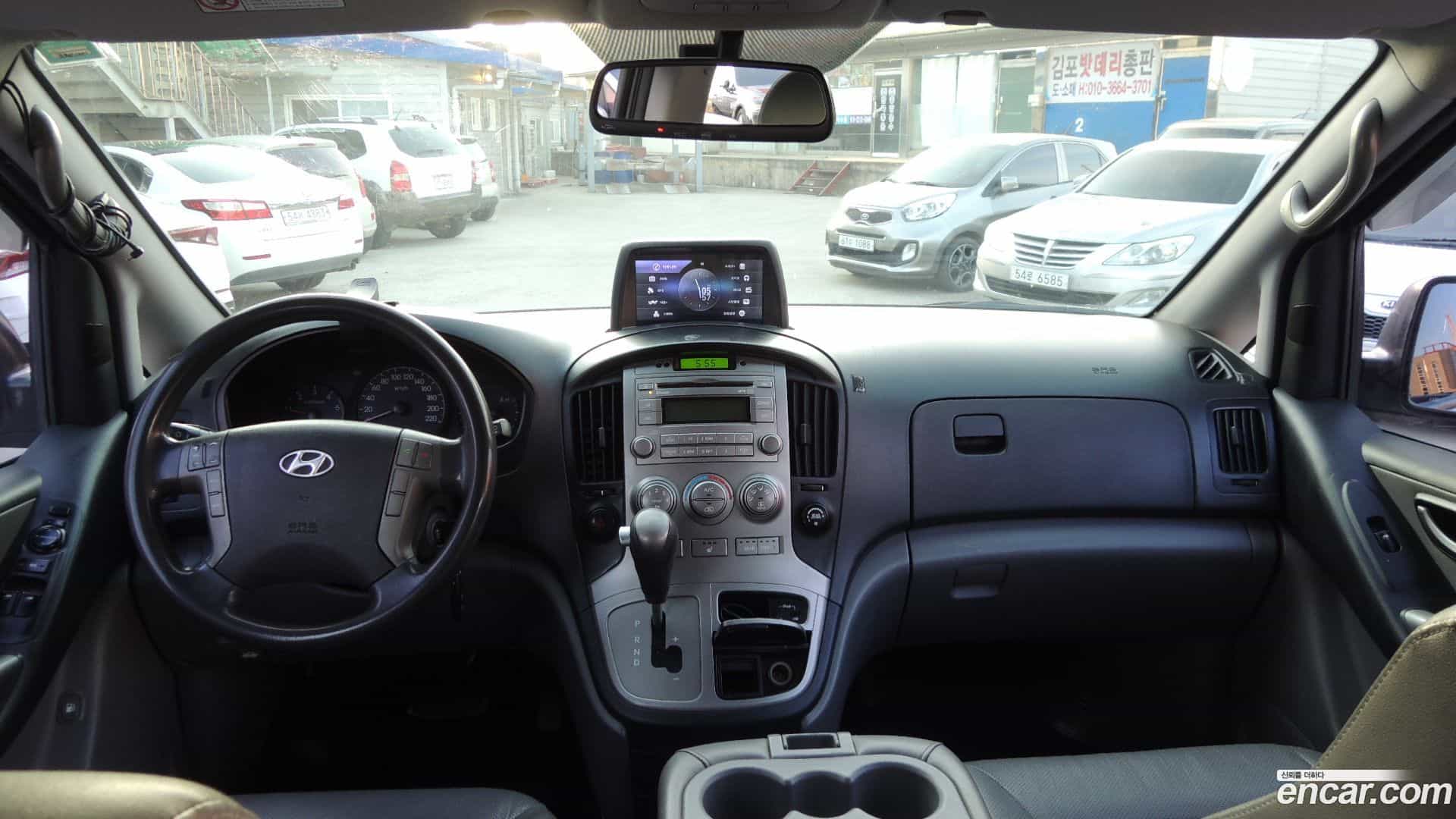 Starex Hyundai 2013.6-INNER-007