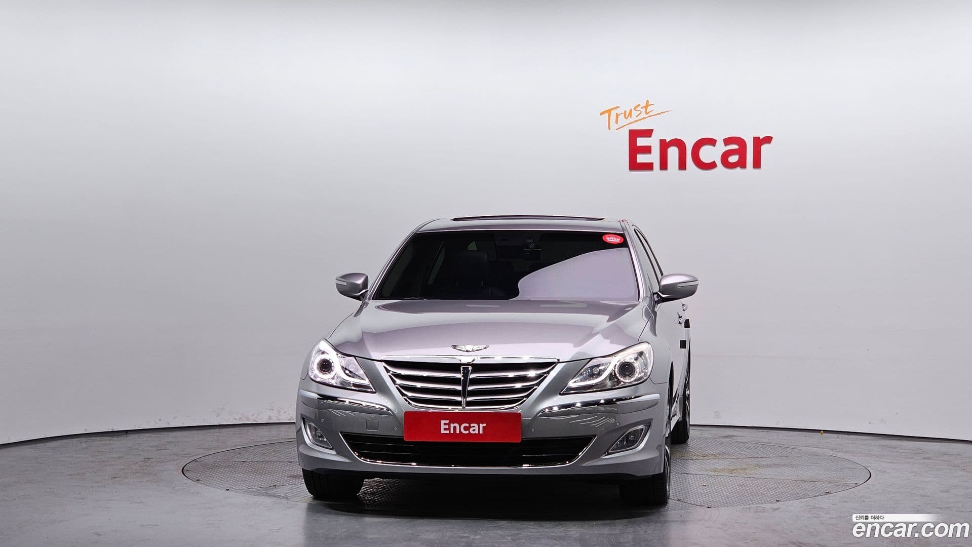 Main__Slider__Photo:Genesis Hyundai 2012.0-2