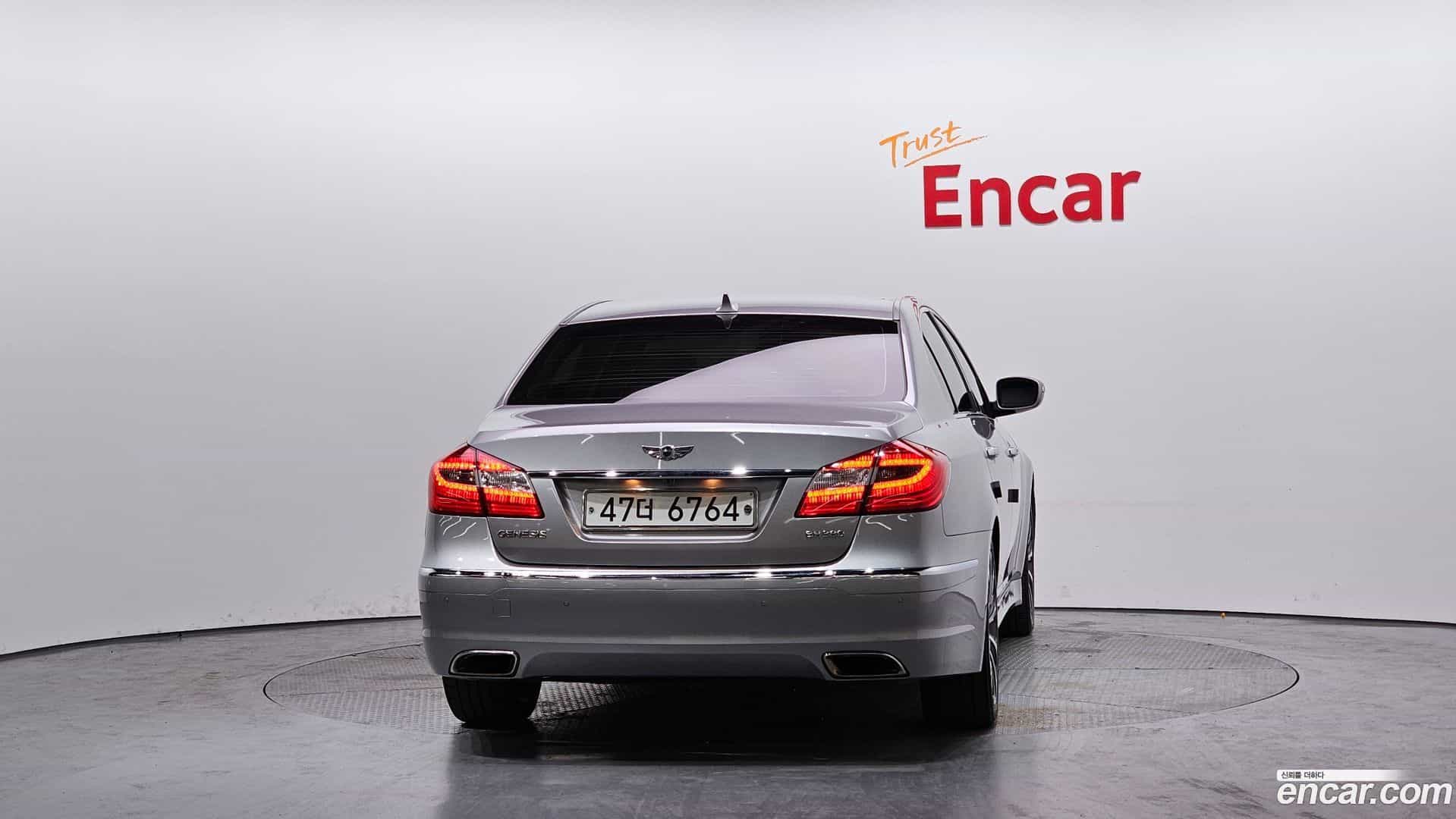 Genesis Hyundai 2012.0-OUTER-004