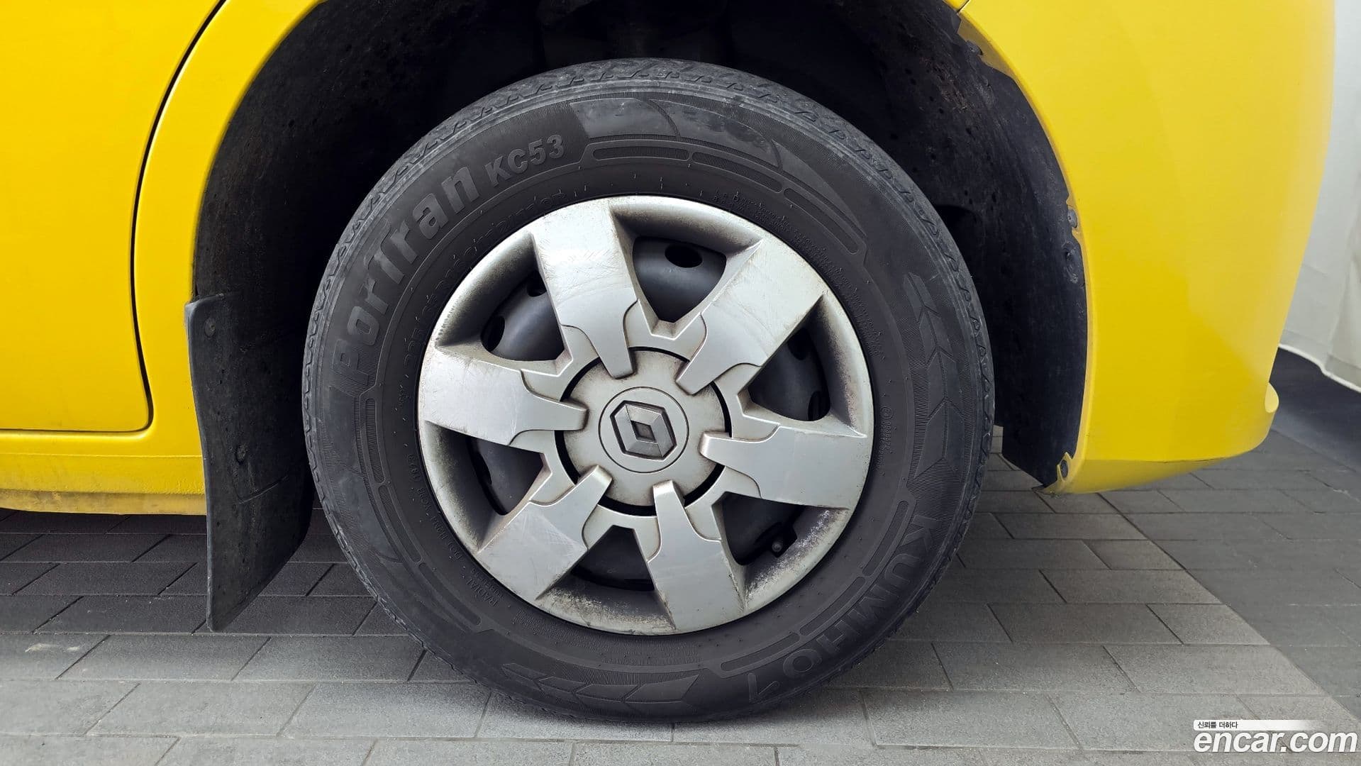 Main__Slider__Photo:Master Renault-KoreaSamsung 2020.5-4