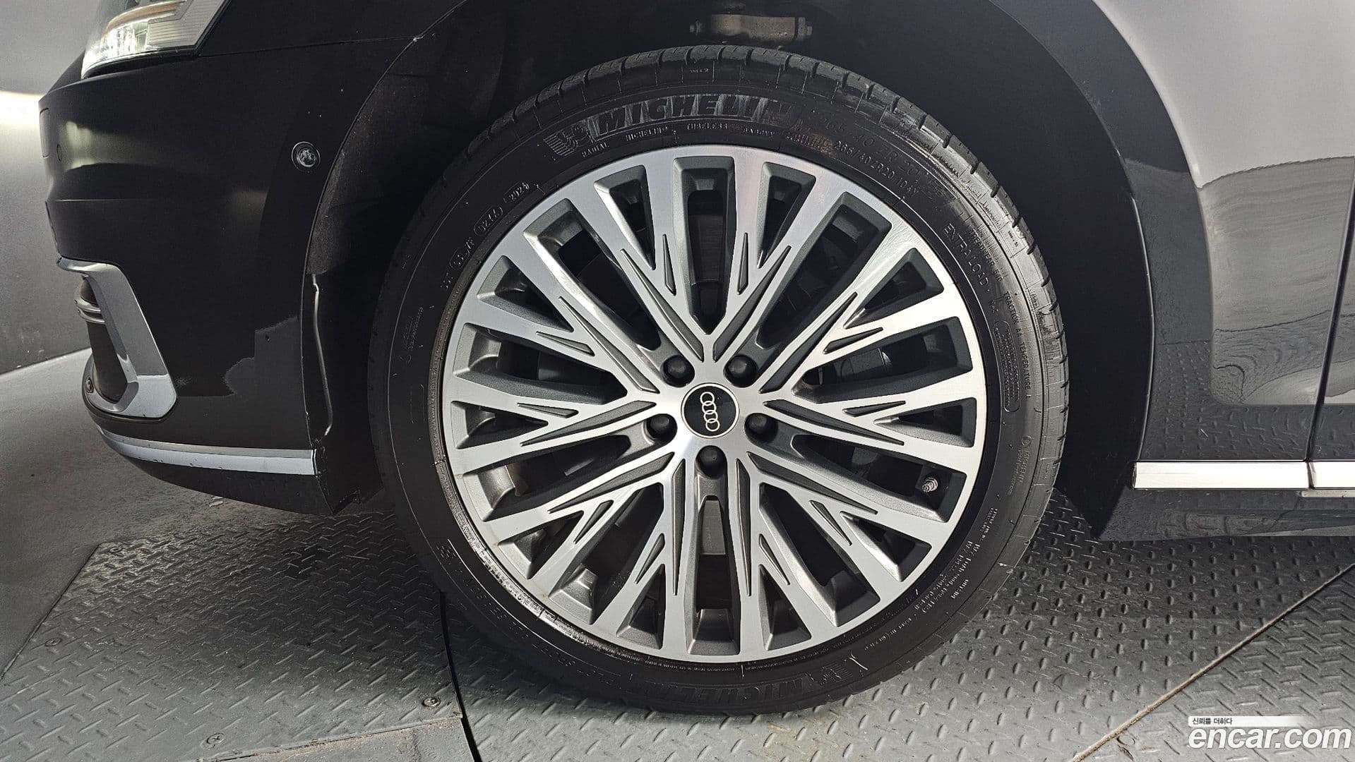 Main__Slider__Photo:A8 Audi 2021.11-4