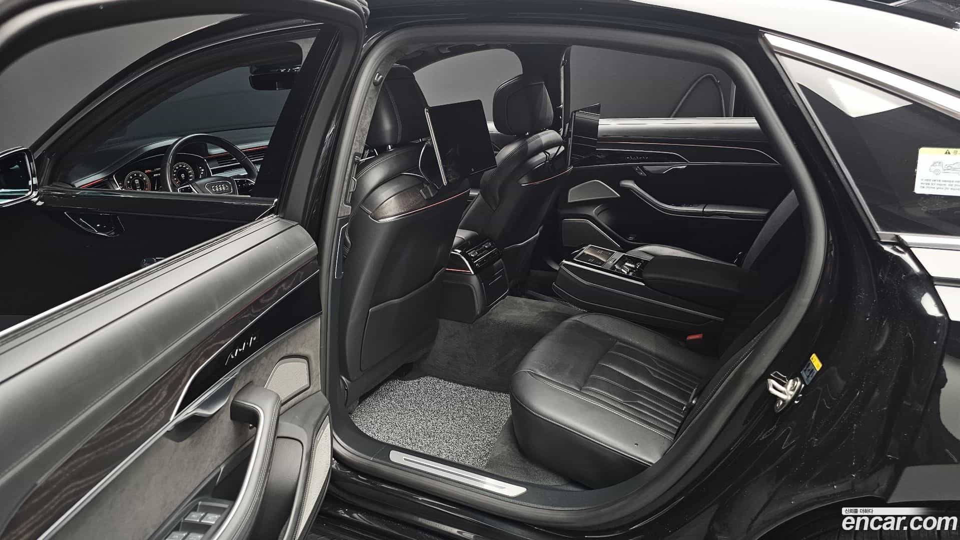 A8 Audi 2021.11-OPTION-016