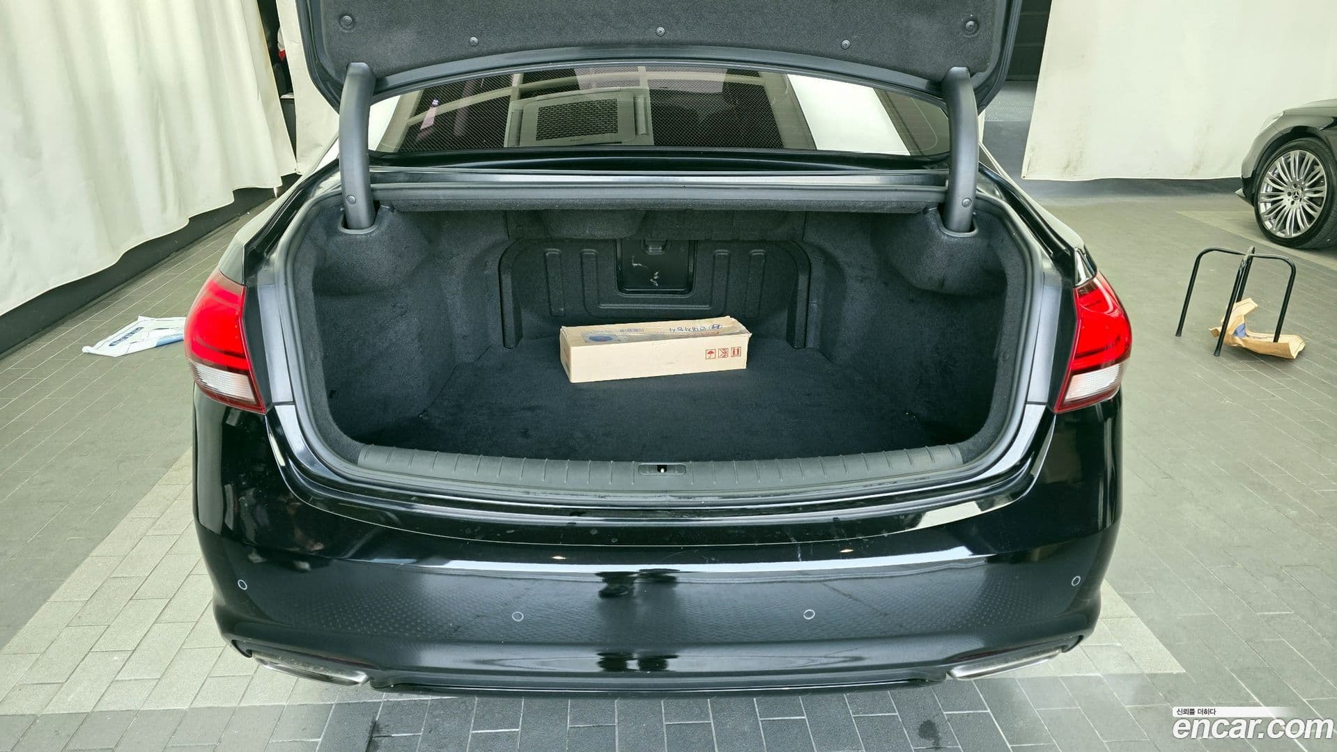 Main__Slider__Photo:Aslan Hyundai 2015.2-19