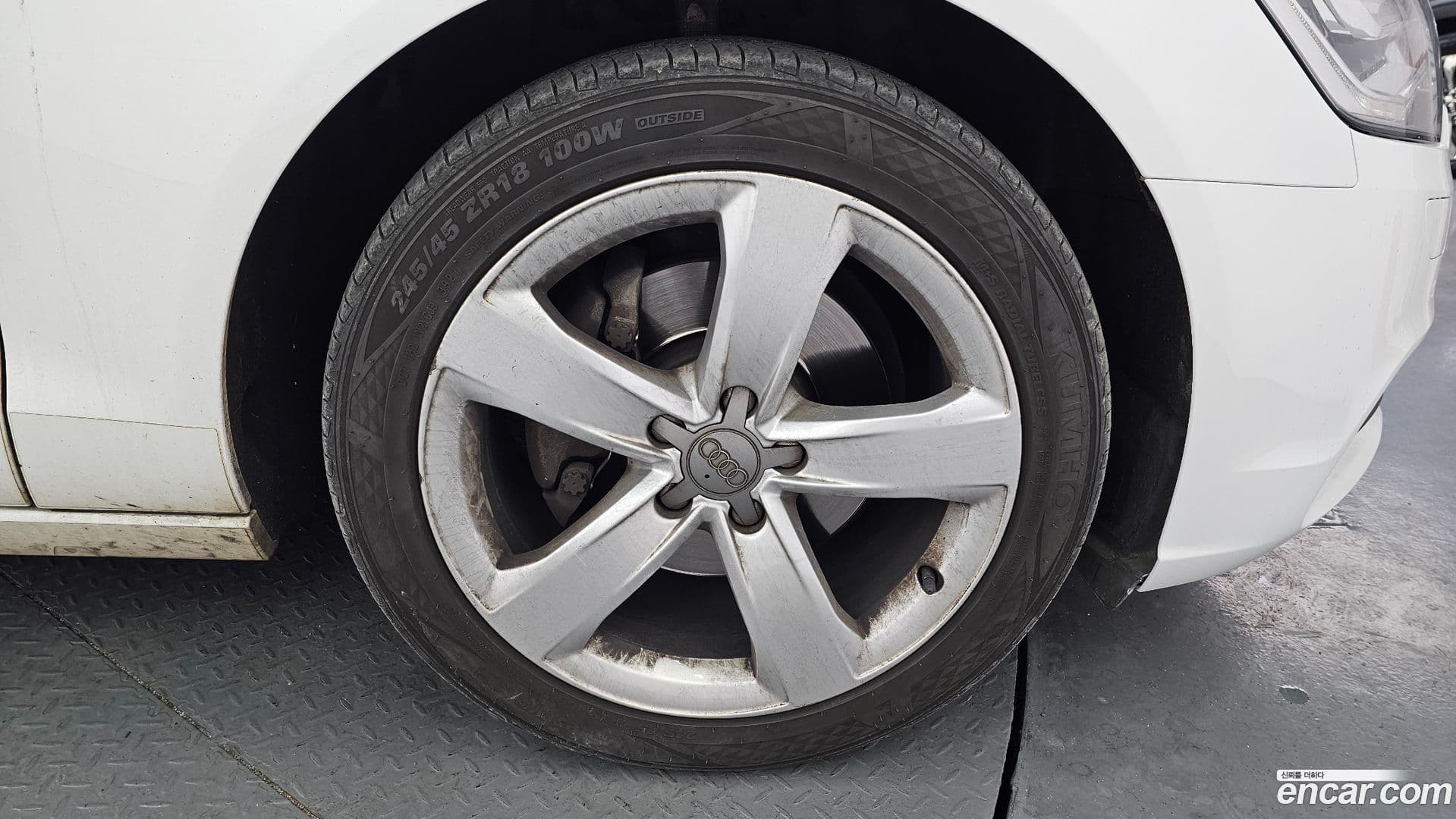 Main__Slider__Photo:A6 Audi 2014.11-4