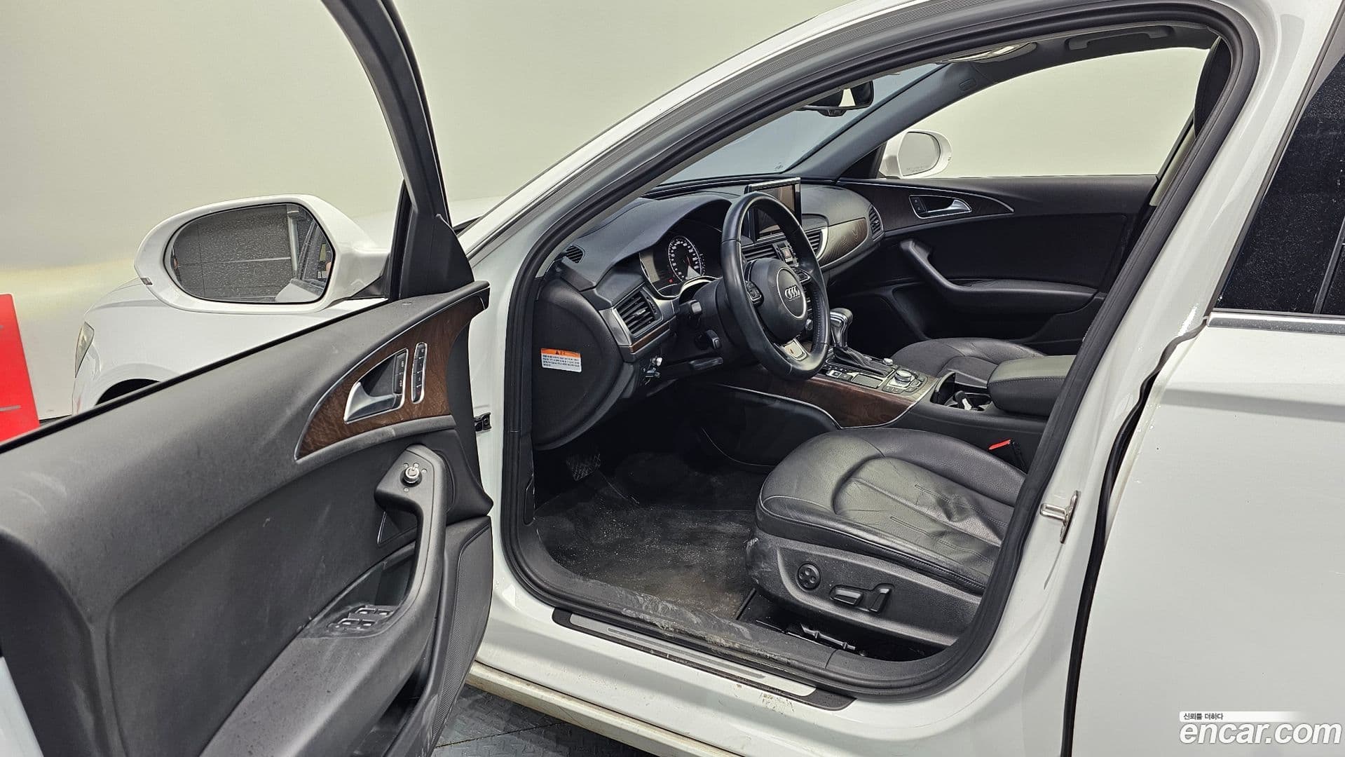 Main__Slider__Photo:A6 Audi 2014.11-9