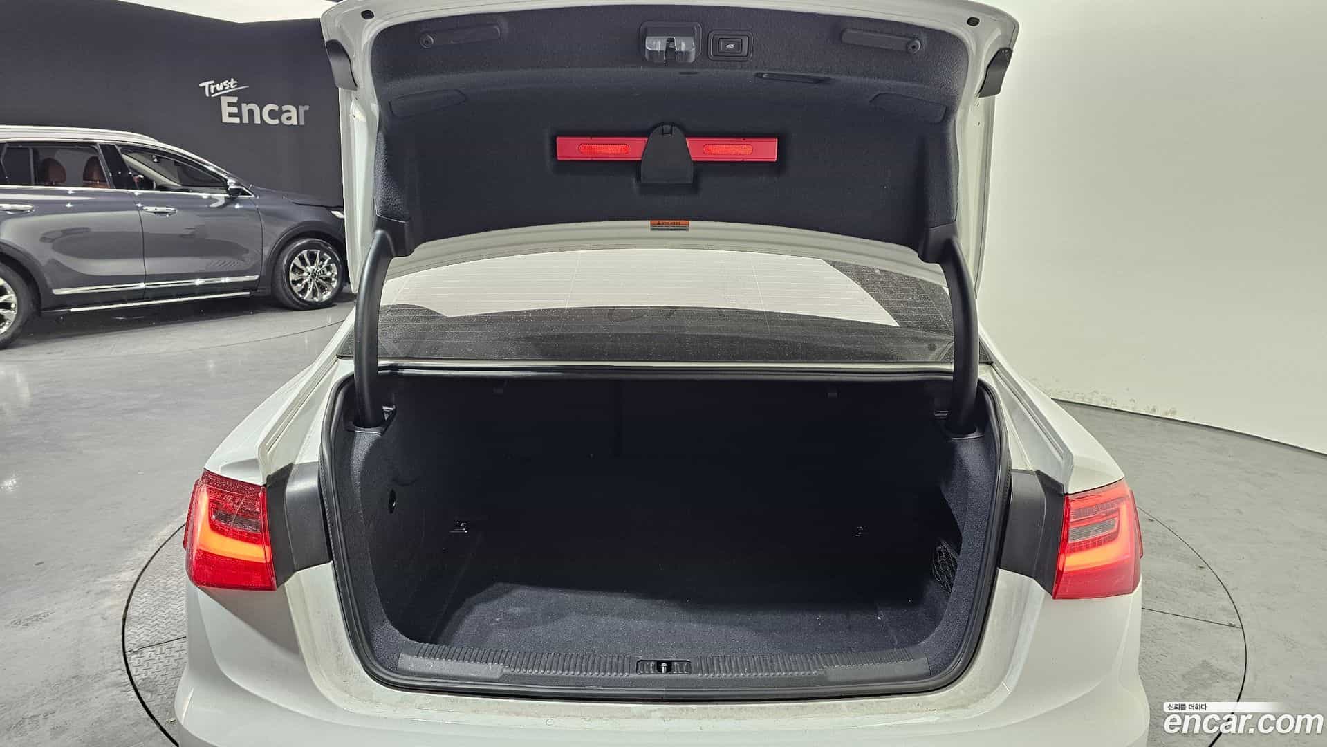 A6 Audi 2014.11-OPTION-024