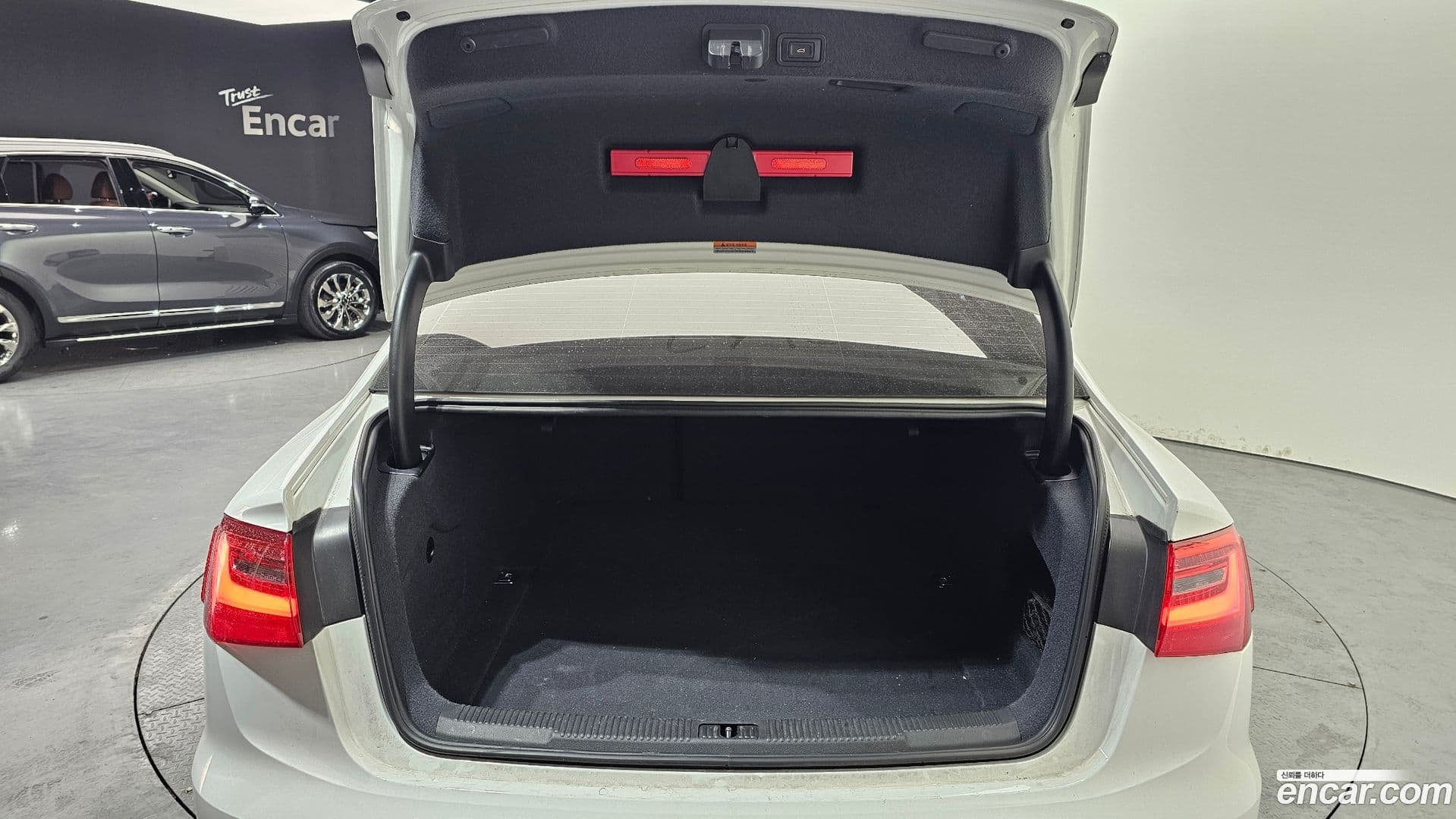 Main__Slider__Photo:A6 Audi 2014.11-19