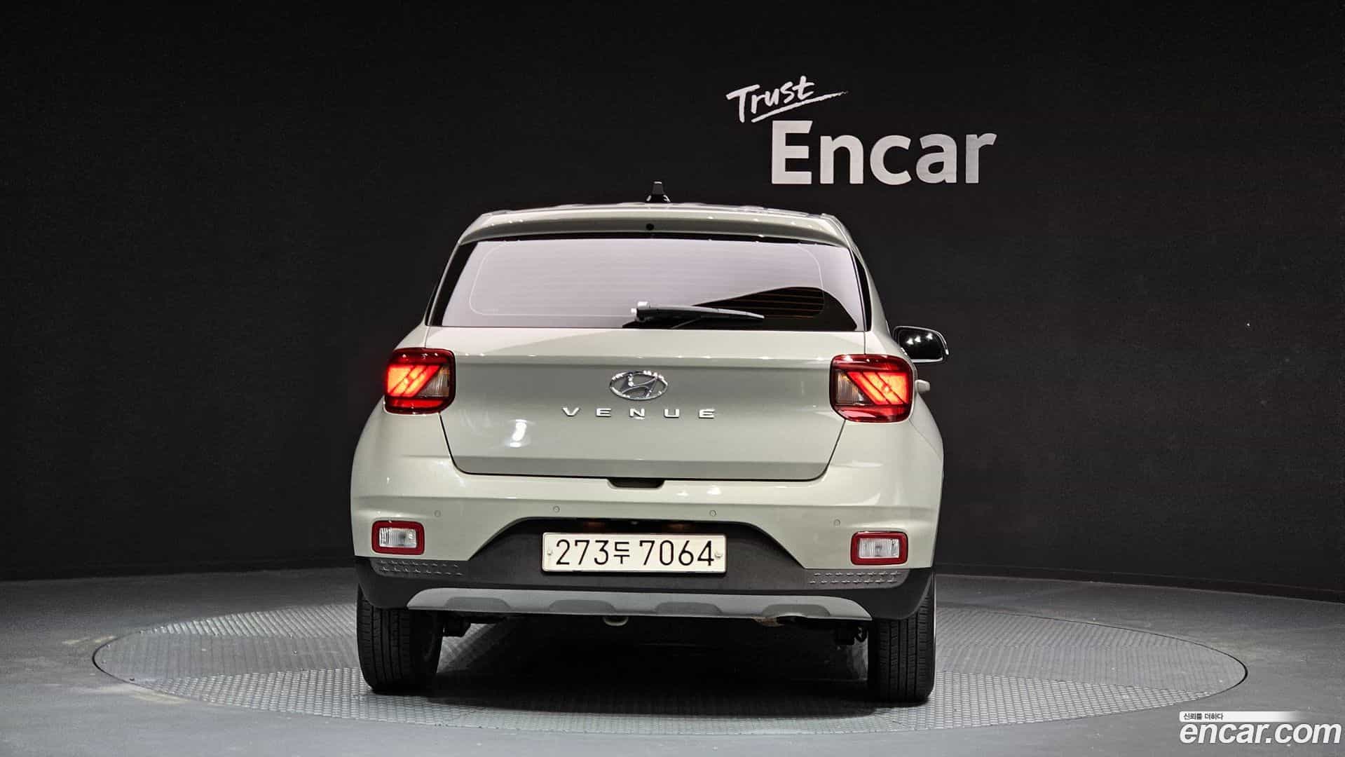 Venue Hyundai 2019.11-OUTER-004