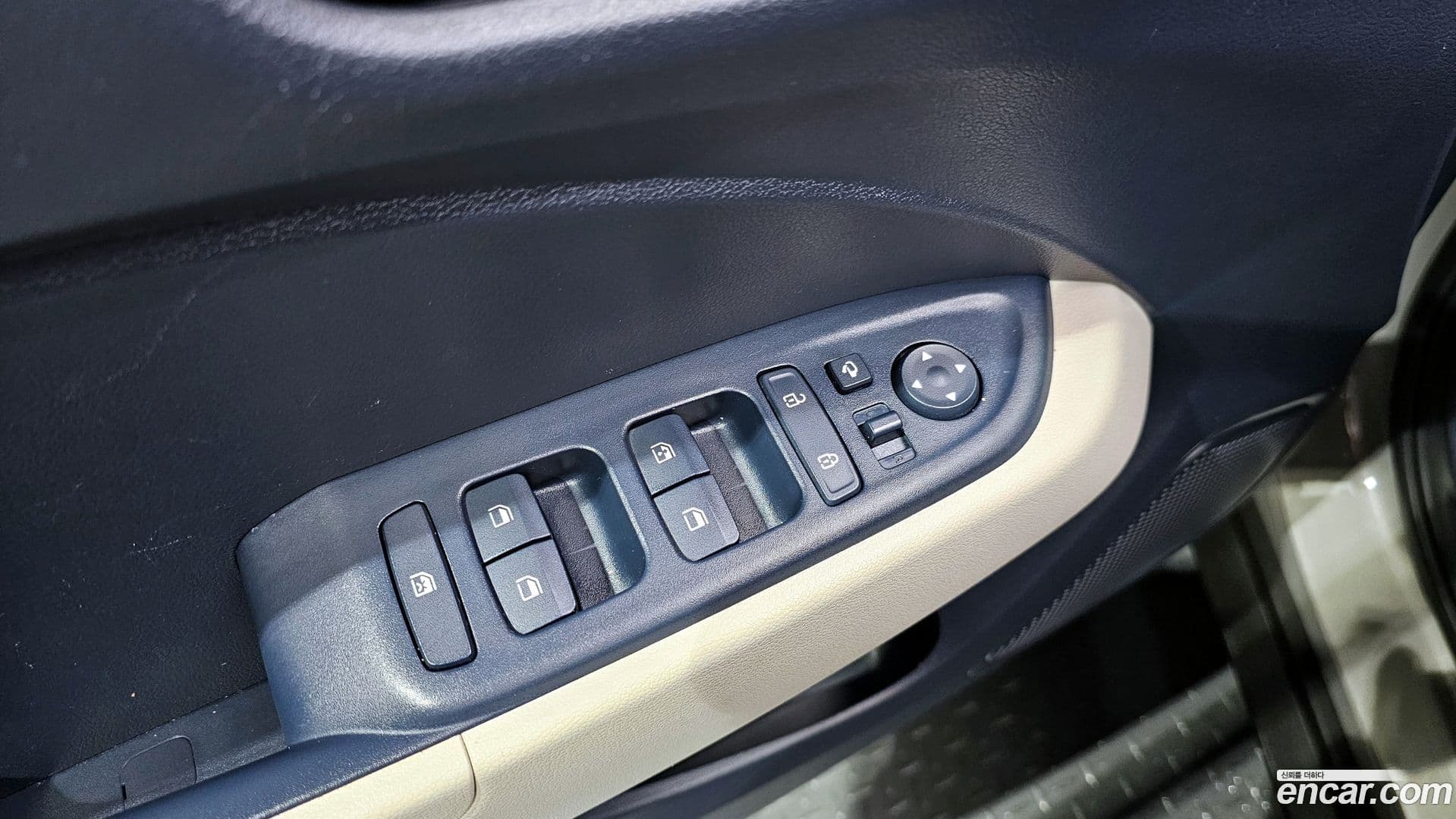 Main__Slider__Photo:Venue Hyundai 2019.11-16