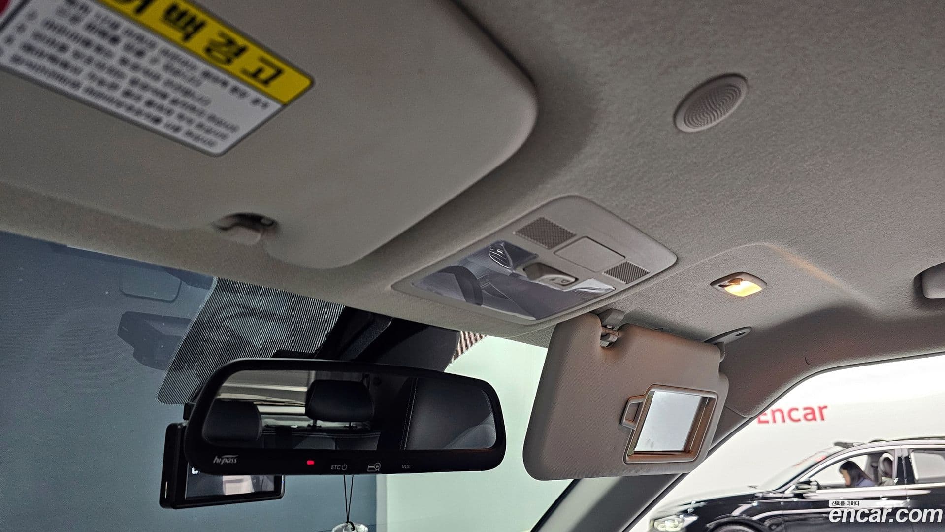 Main__Slider__Photo:Venue Hyundai 2019.11-18