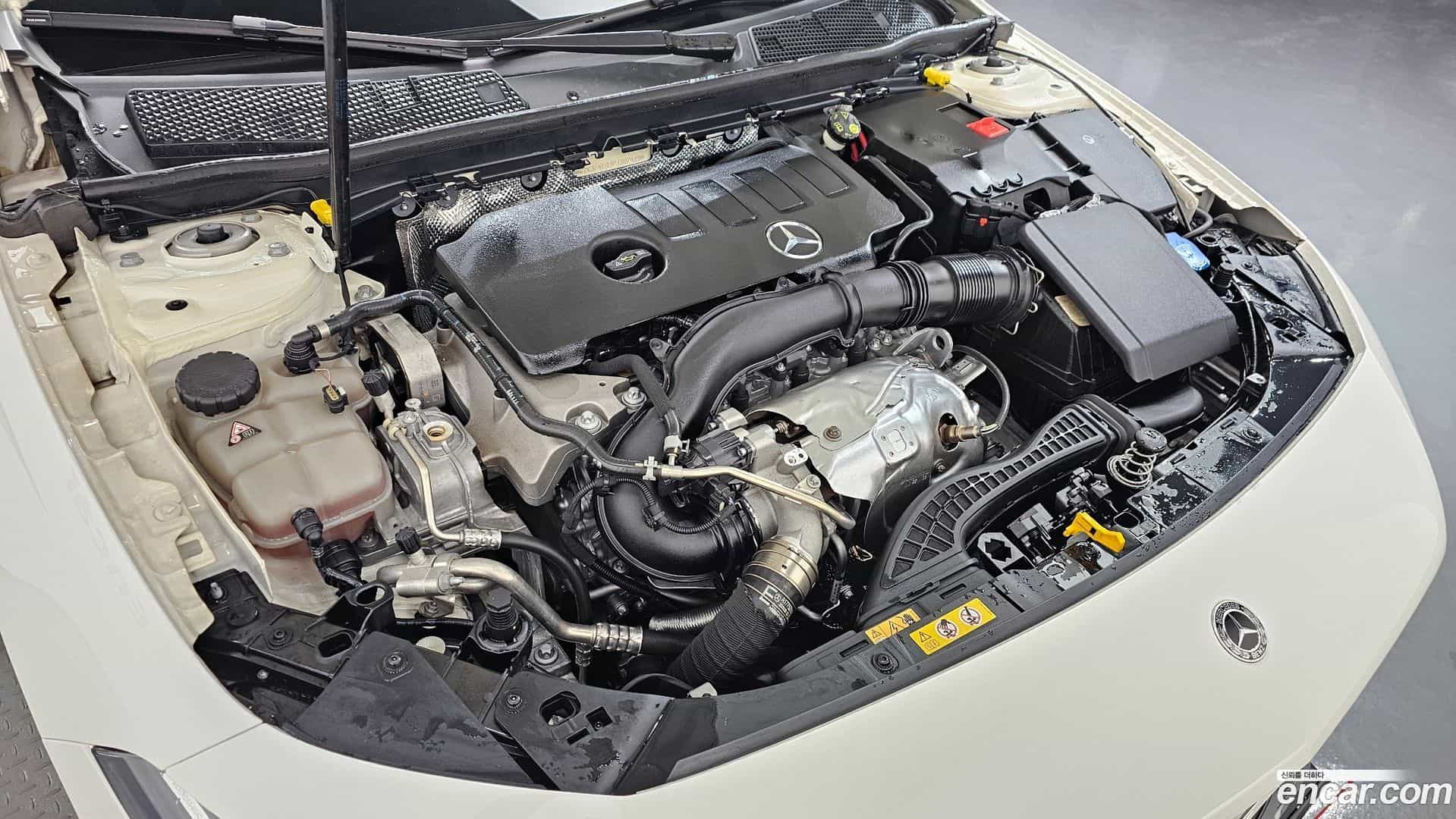 A-Class Mercedes-Benz 2022.11-OUTER-006