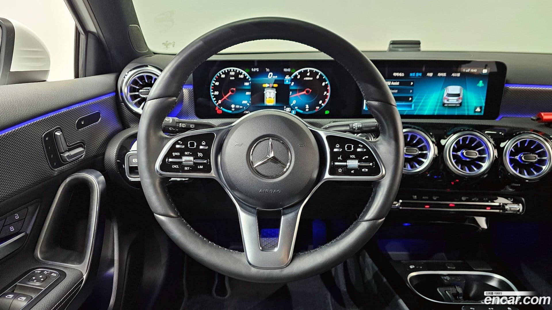 Main__Slider__Photo:A-Class Mercedes-Benz 2022.11-12