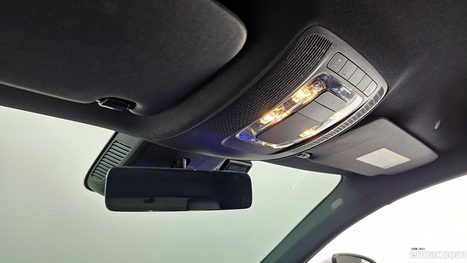 Main__Slider__Photo:A-Class Mercedes-Benz 2022.11-15