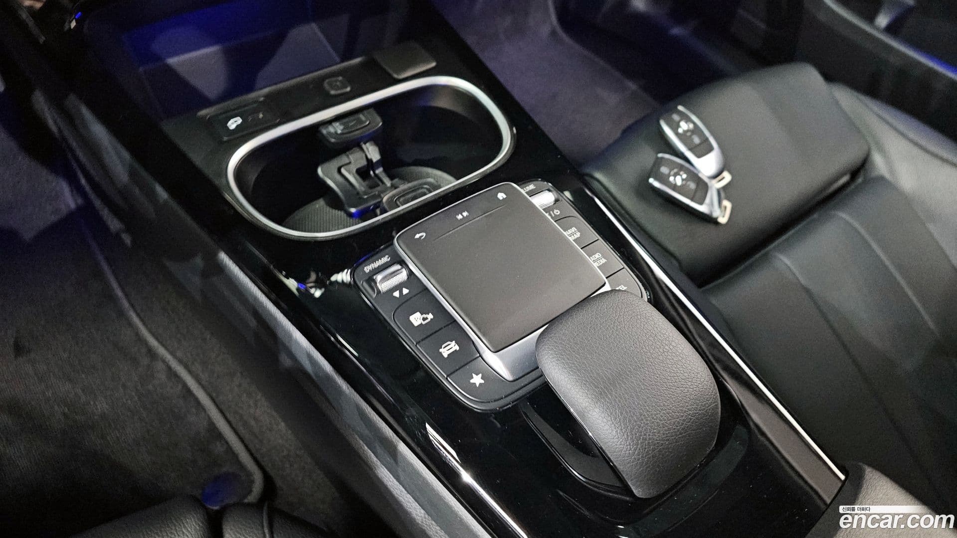 Main__Slider__Photo:A-Class Mercedes-Benz 2022.11-17