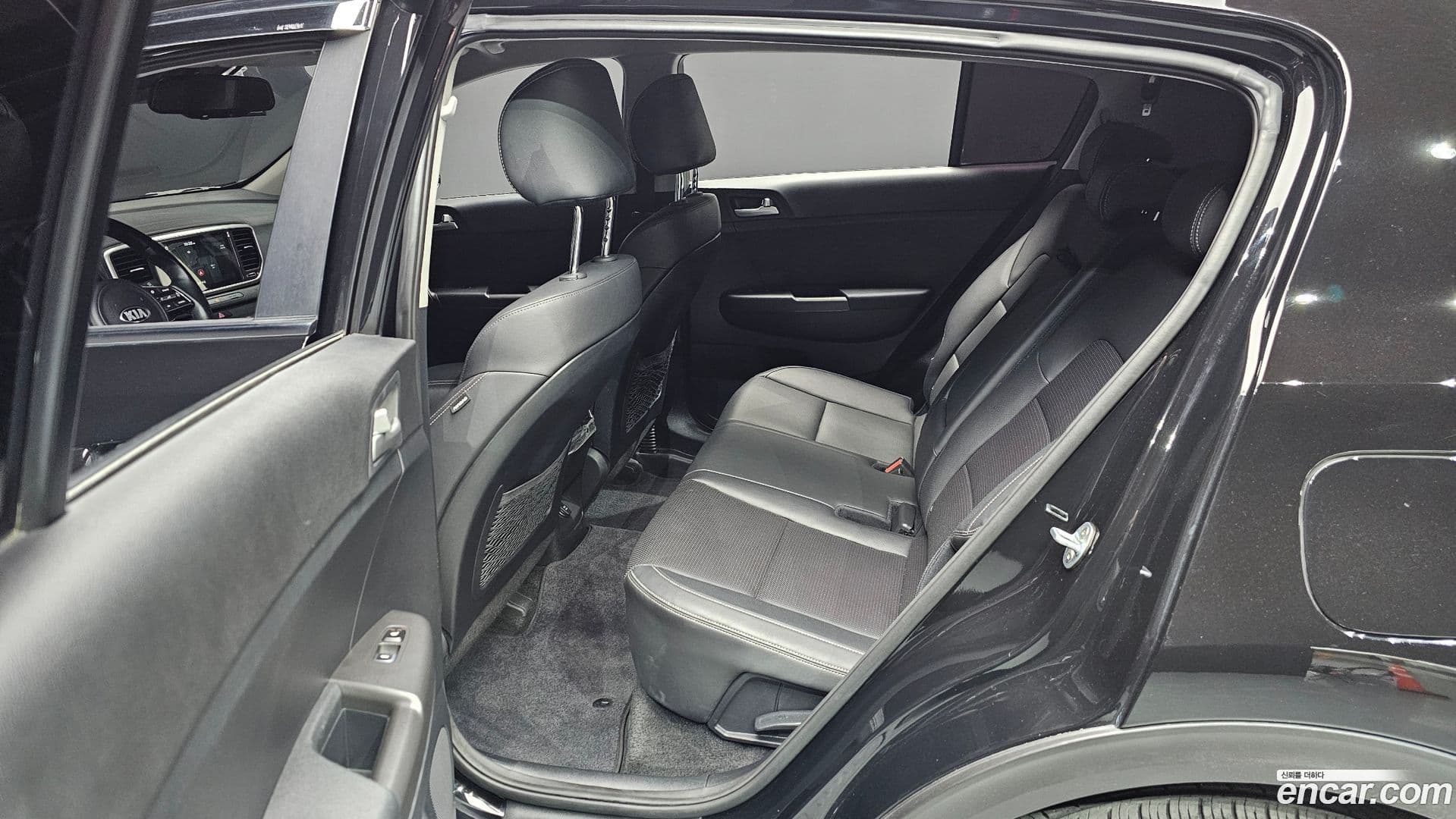 Main__Slider__Photo:Sportage Kia 2018.9-11