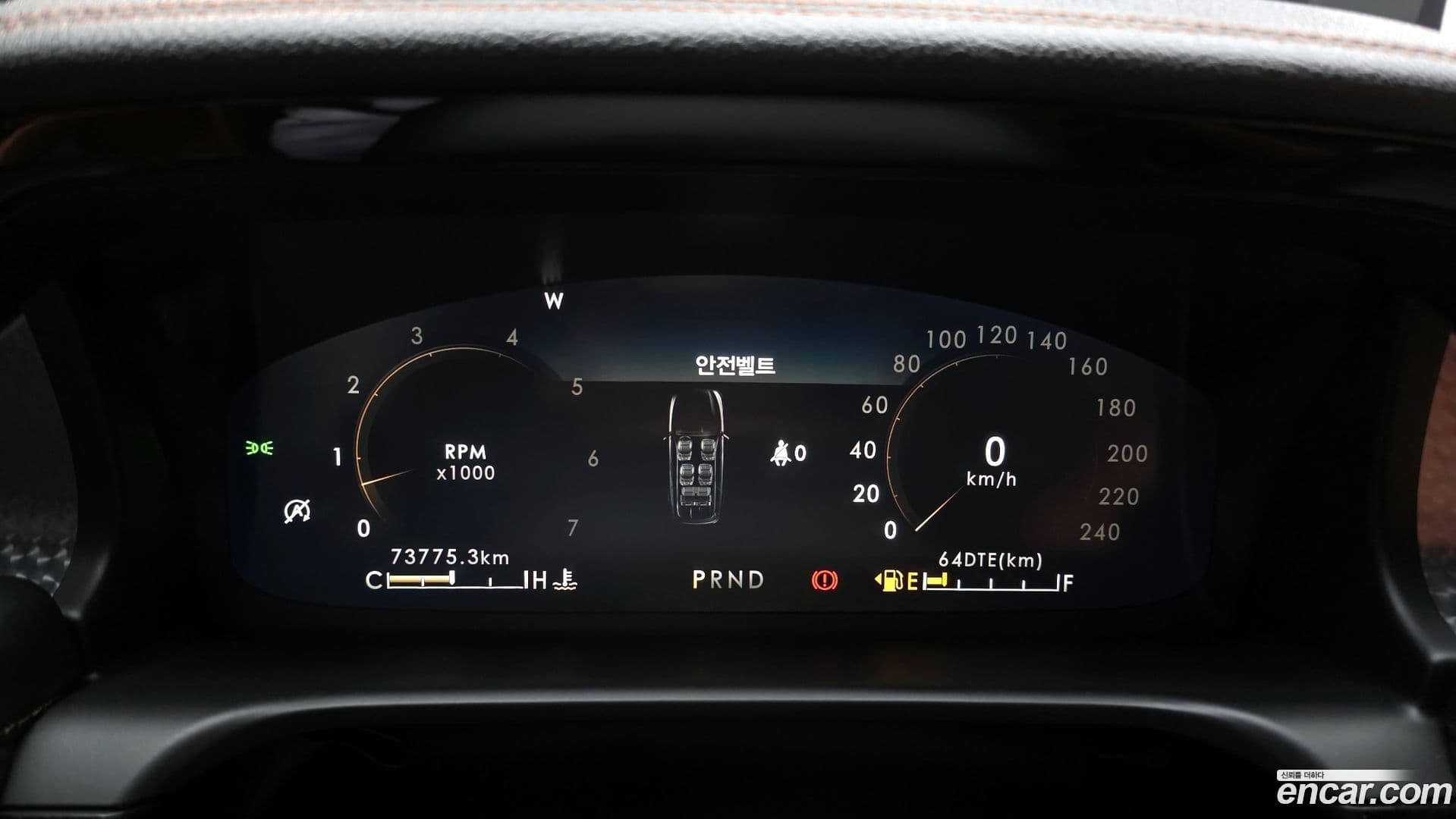 Main__Slider__Photo:Aviator Lincoln 2023.9-7