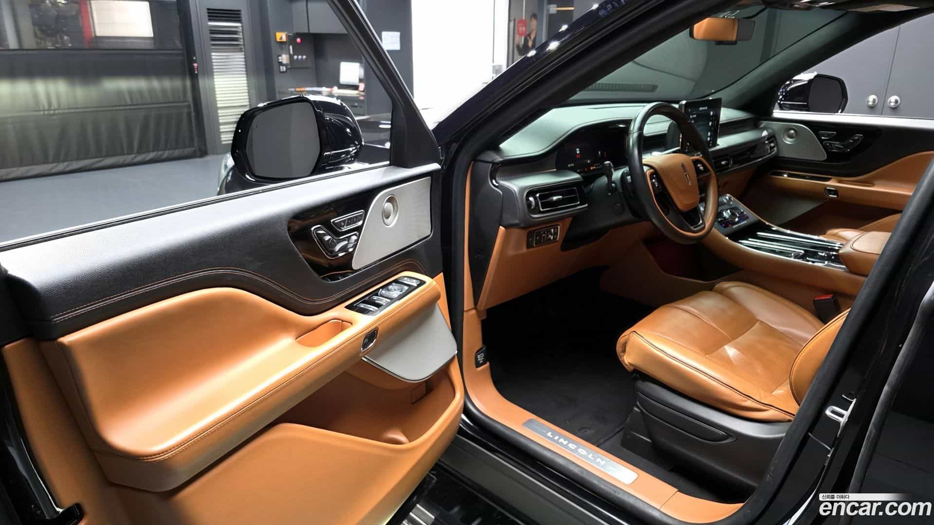 Aviator Lincoln 2023.9-OPTION-015