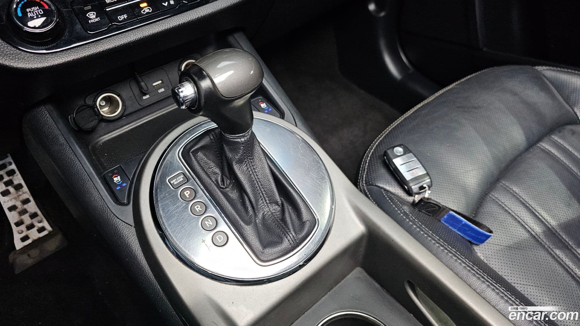 Main__Slider__Photo:Sportage Kia 2015.6-8