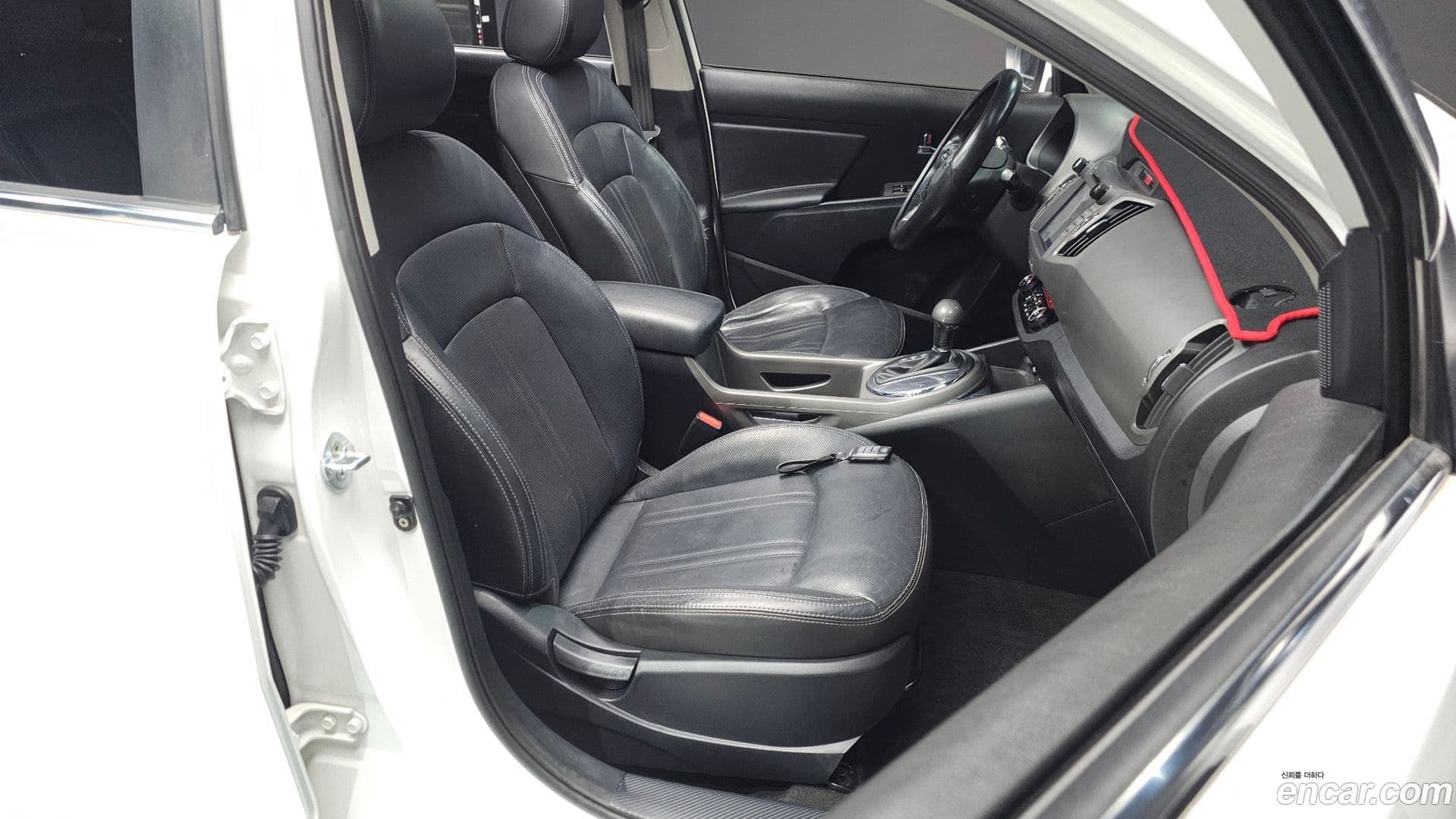 Main__Slider__Photo:Sportage Kia 2015.6-9