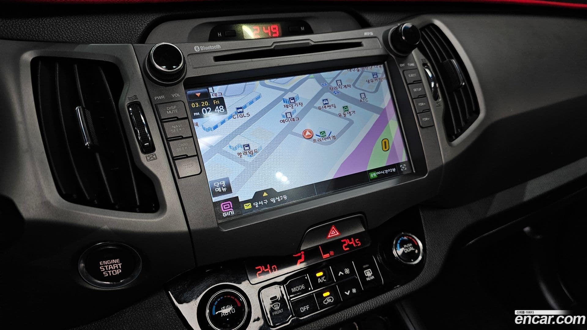 Main__Slider__Photo:Sportage Kia 2015.6-14