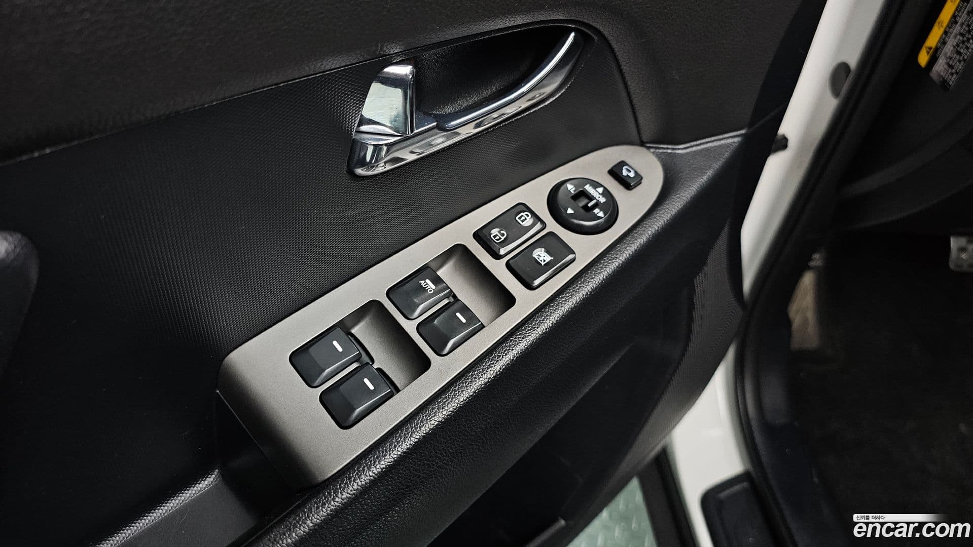 Main__Slider__Photo:Sportage Kia 2015.6-17