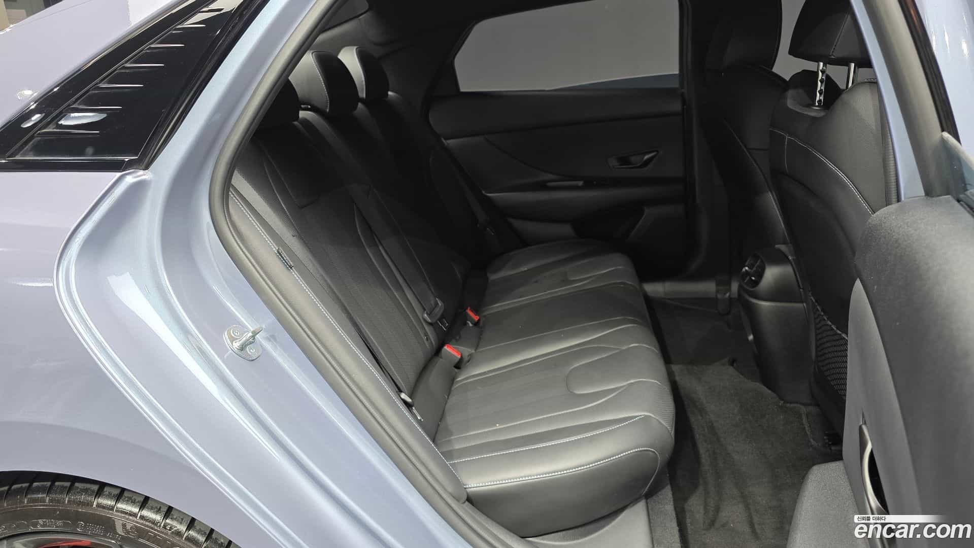 AVANTE Hyundai 2024.8-OPTION-016