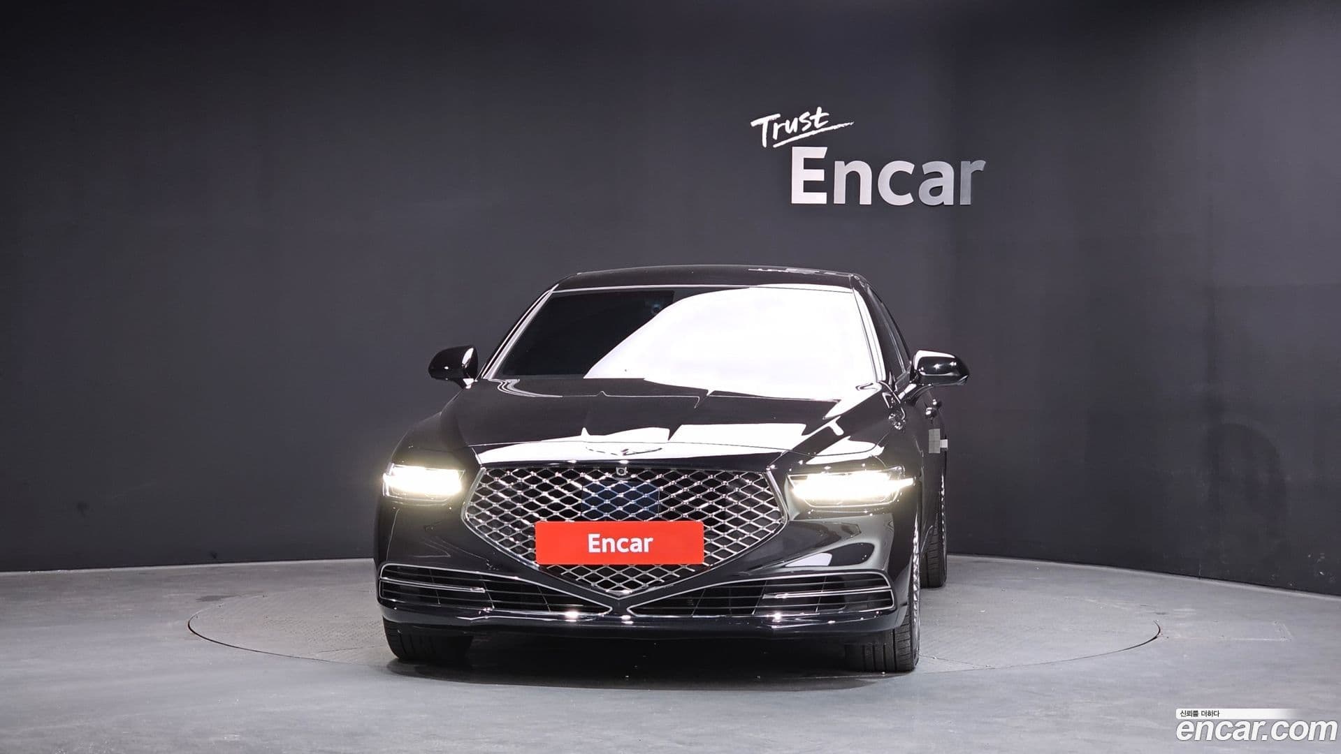 Main__Slider__Photo:G90 Genesis 2019.0-2