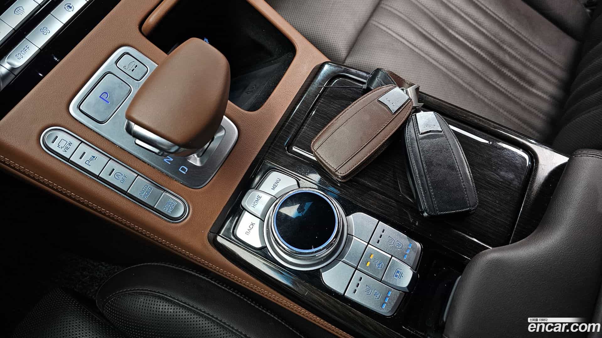 G90 Genesis 2019.0-INNER-009